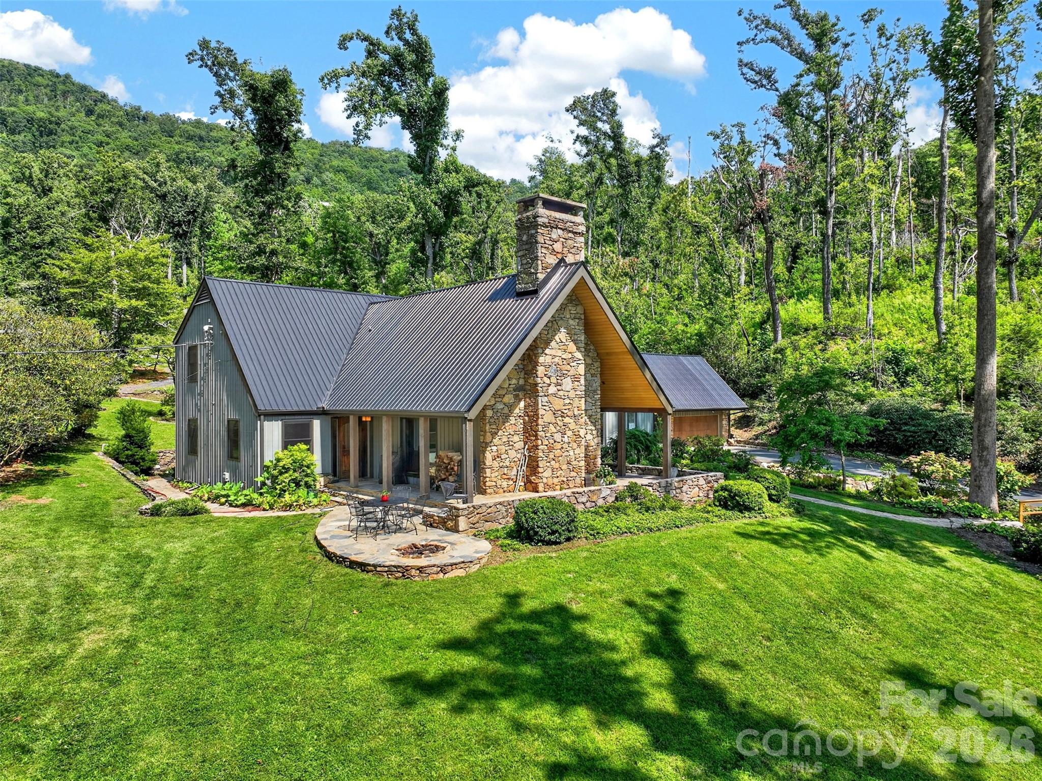 299 Webb Cove Road — Asheville