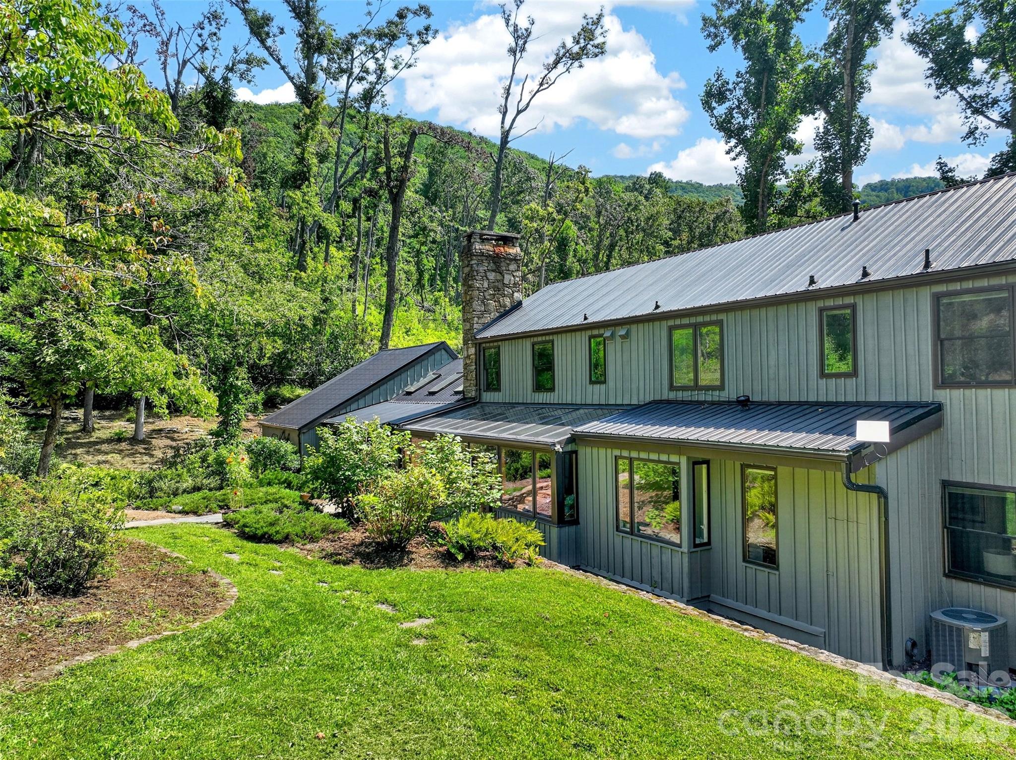 299 Webb Cove Road — Asheville
