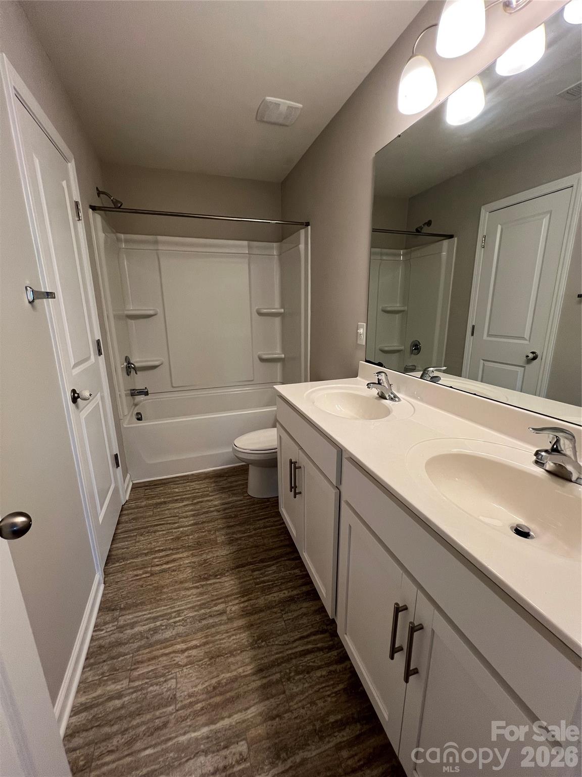 3228 Roan Street SW — Concord