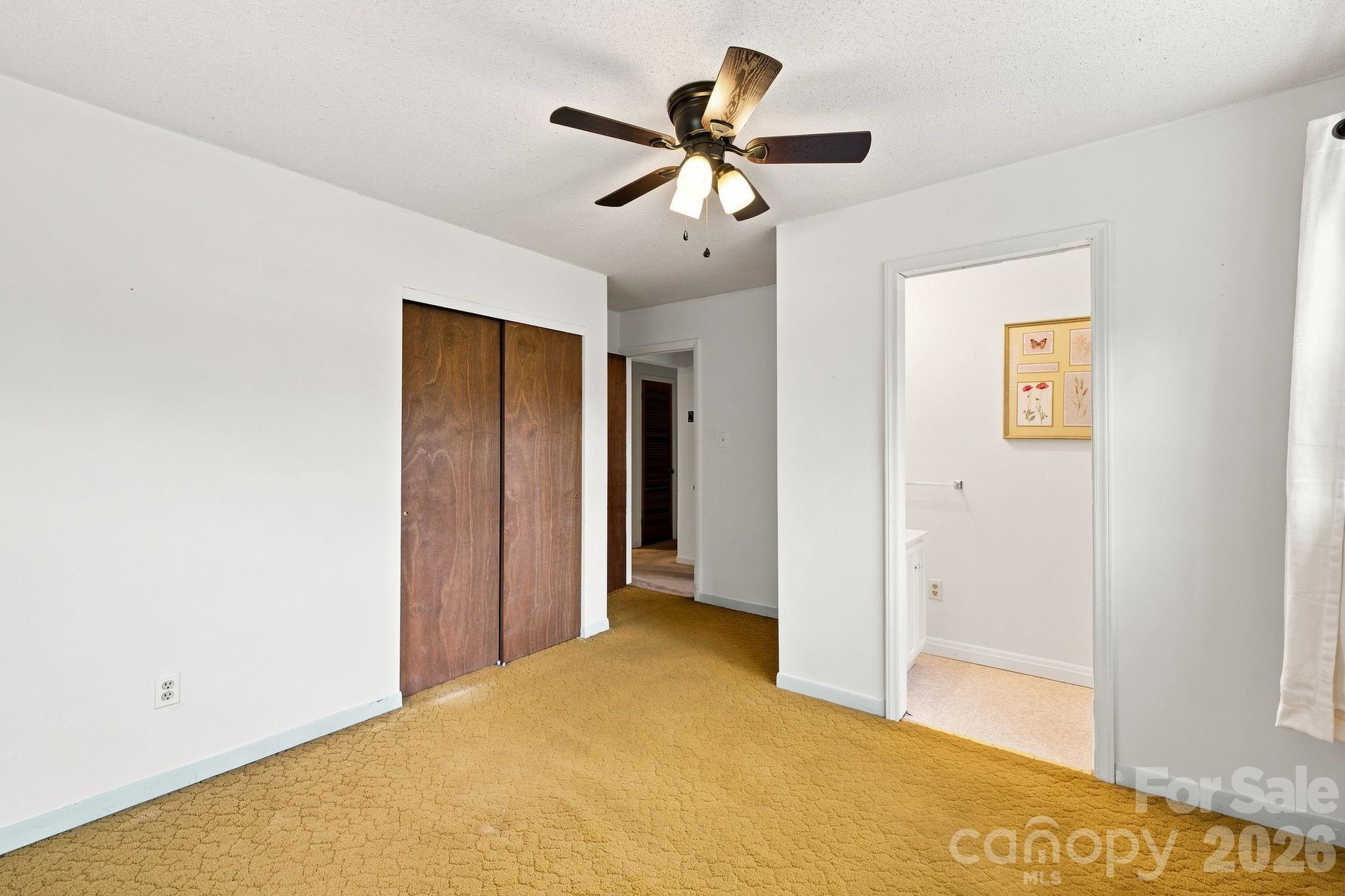1714 Lazenby Street — Newton