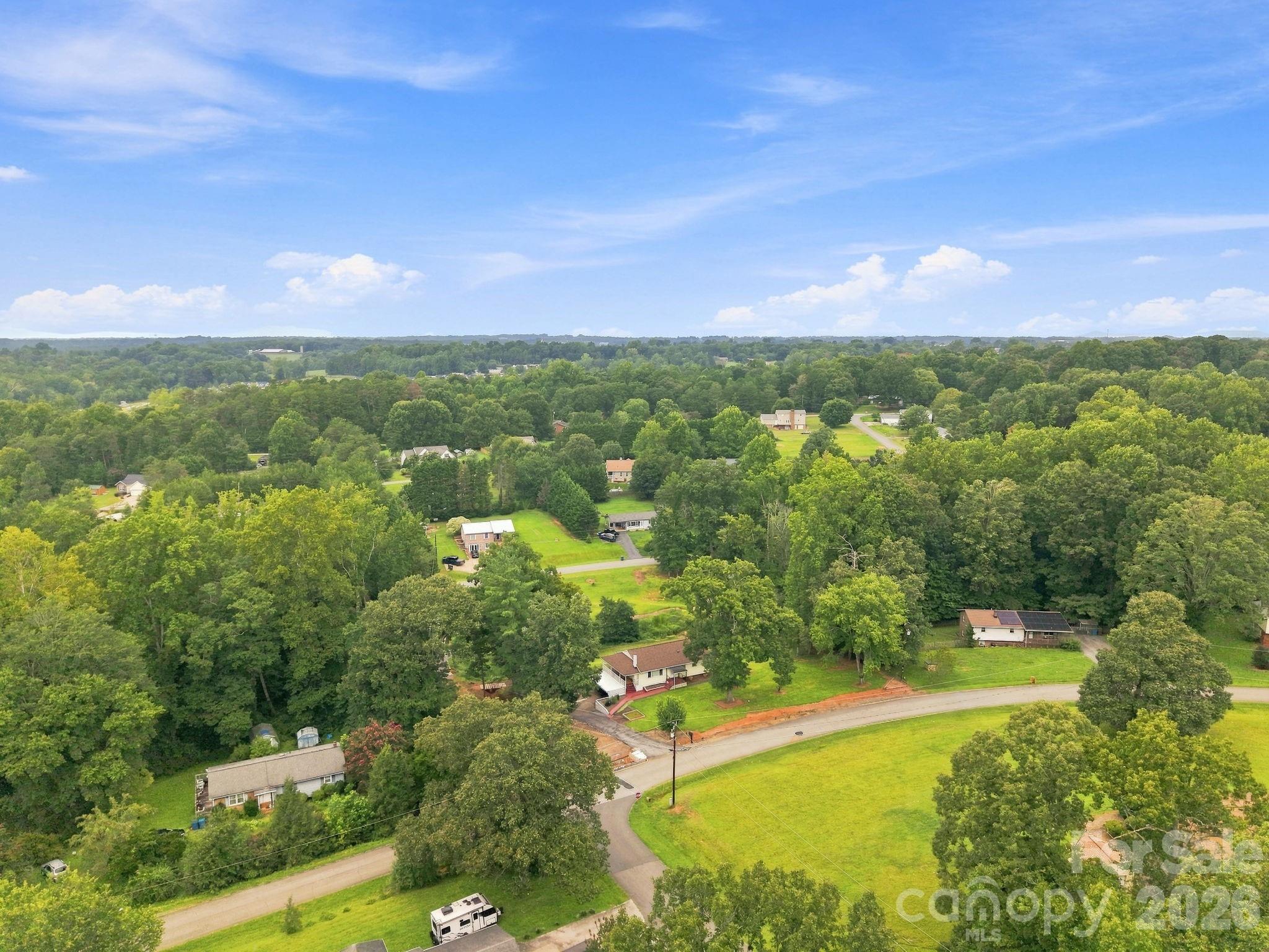 1714 Lazenby Street — Newton