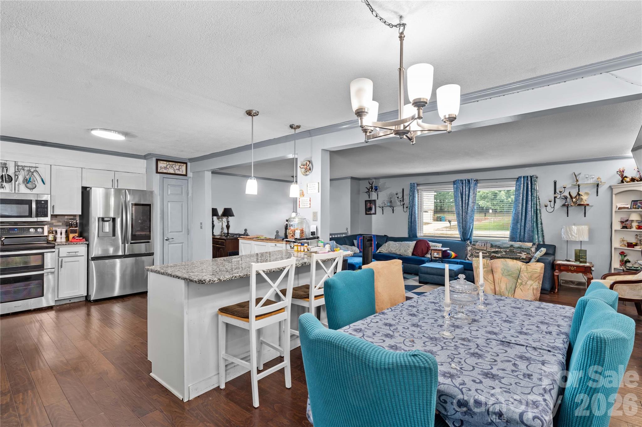 1130 24th Avenue Place NE — Hickory