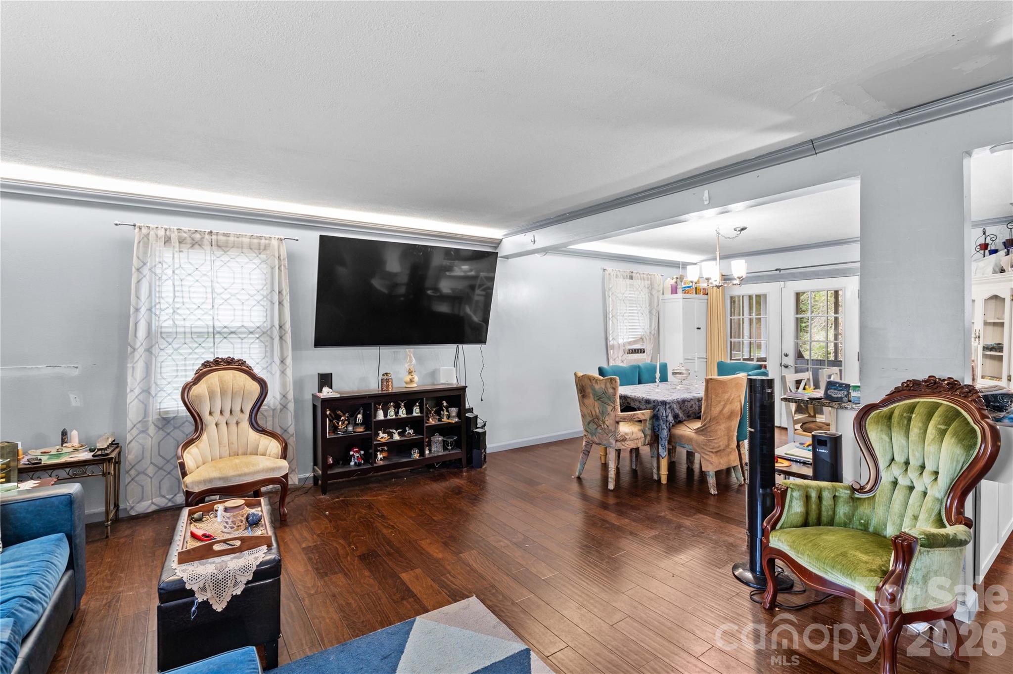 1130 24th Avenue Place NE — Hickory