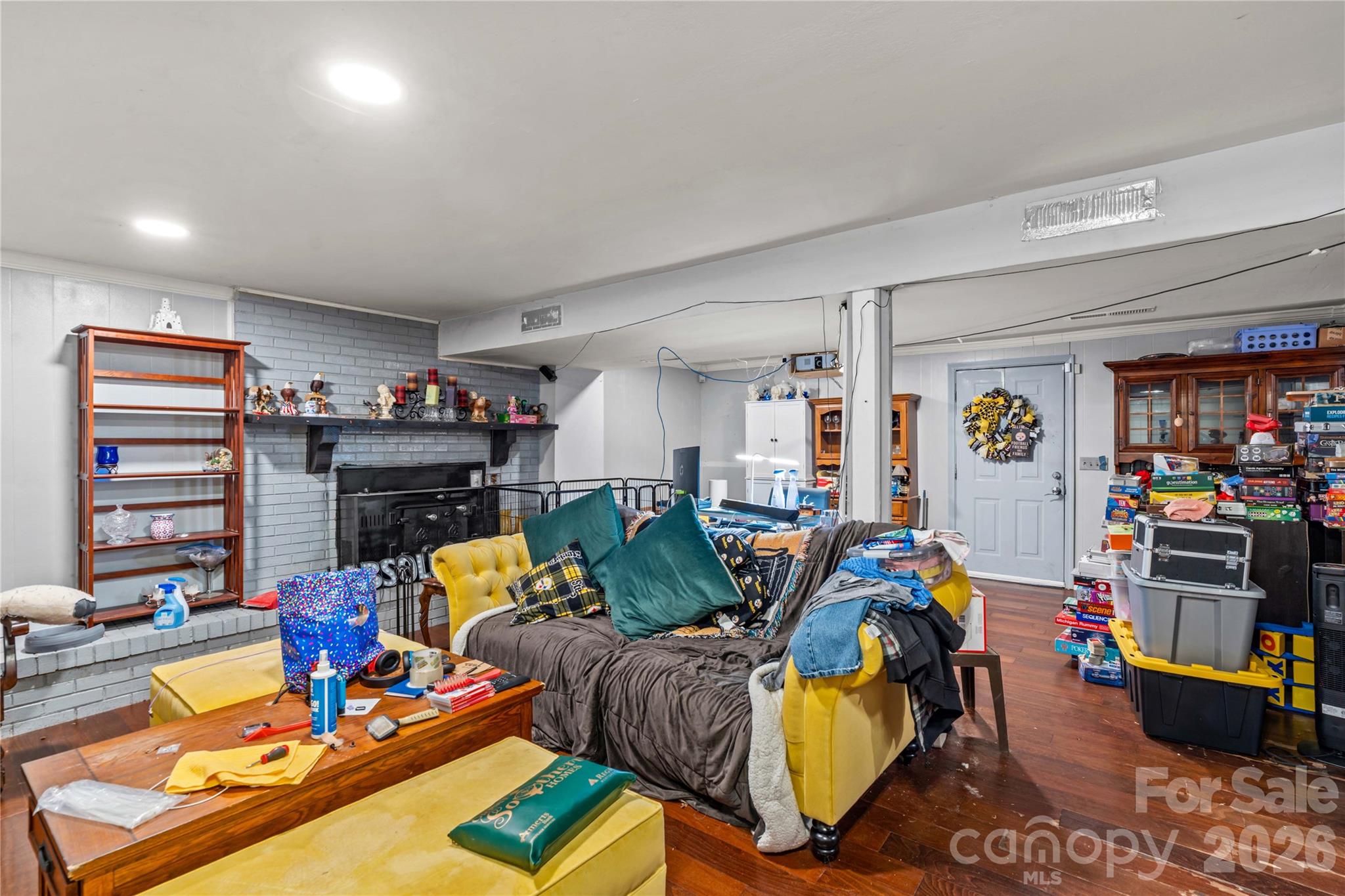 1130 24th Avenue Place NE — Hickory