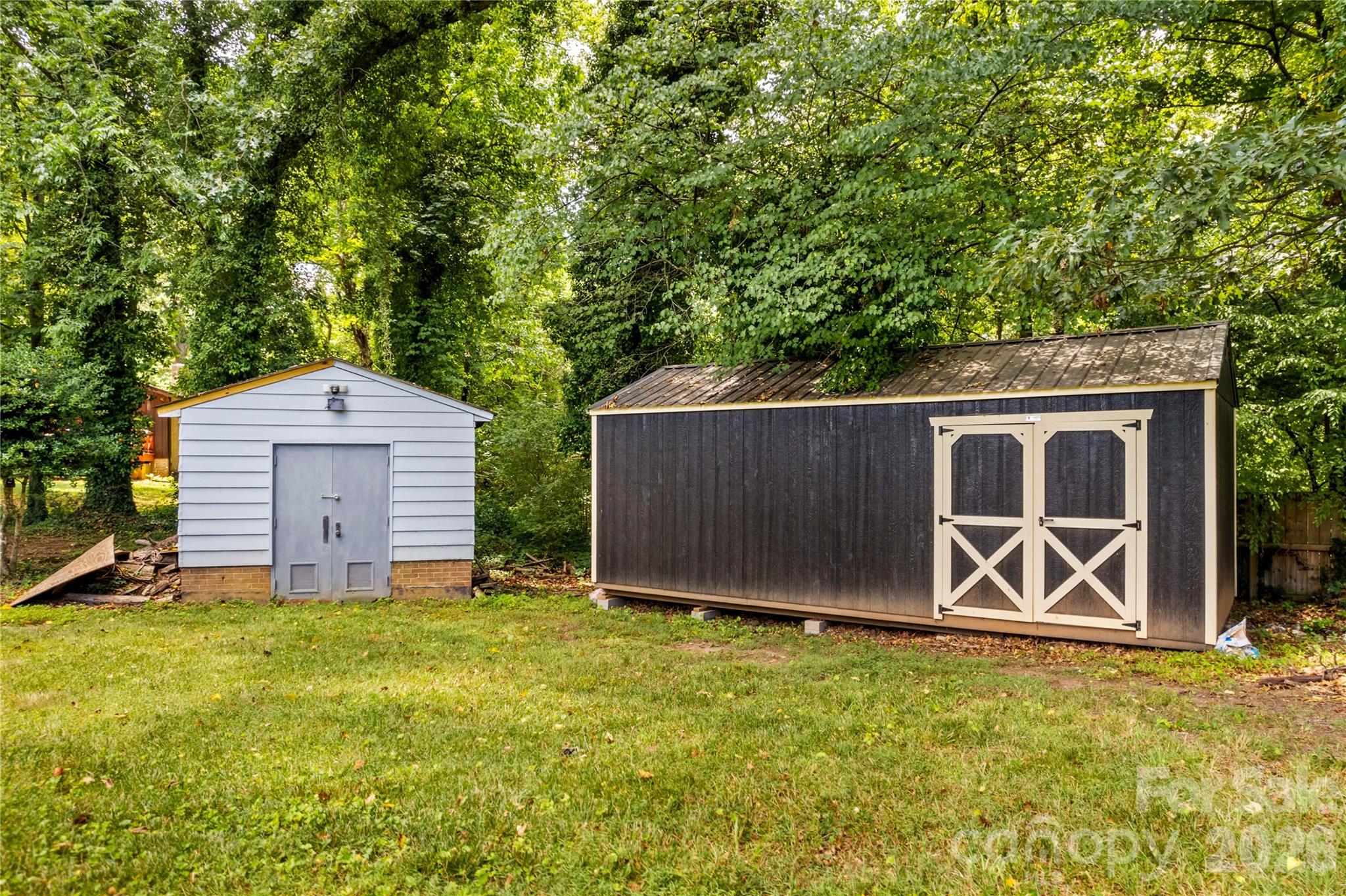1130 24th Avenue Place NE — Hickory