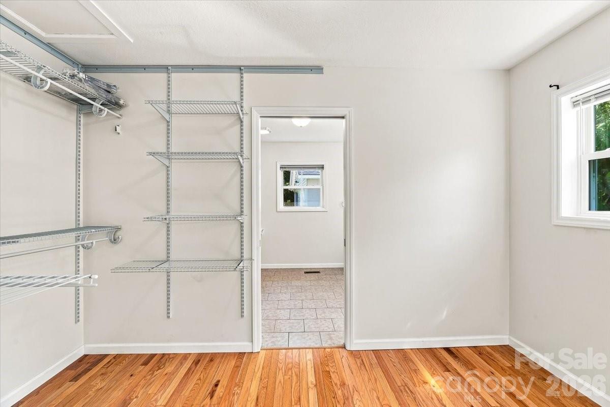 2 Elkmont Place — Asheville