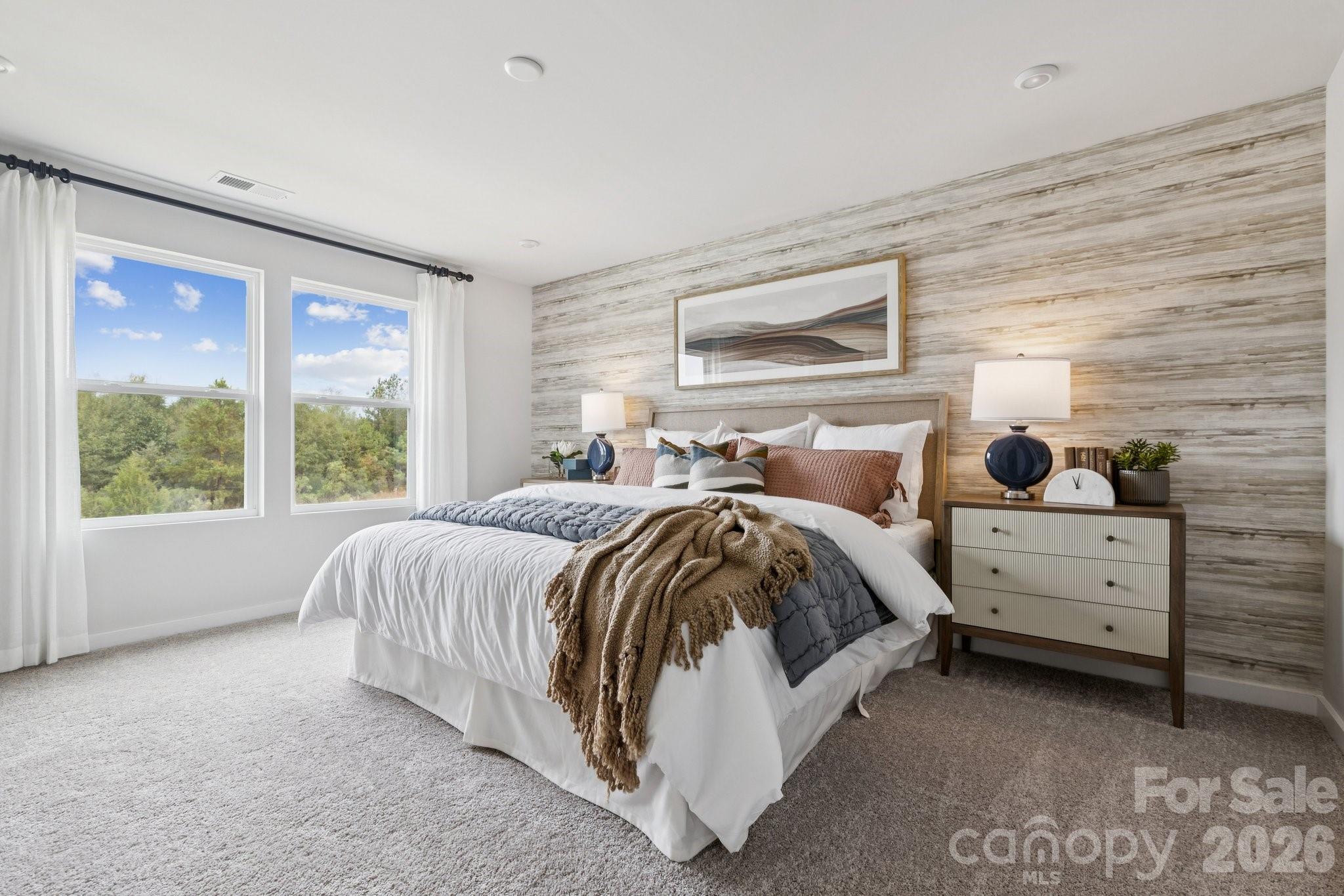 377 Ladue Lane — Salisbury
