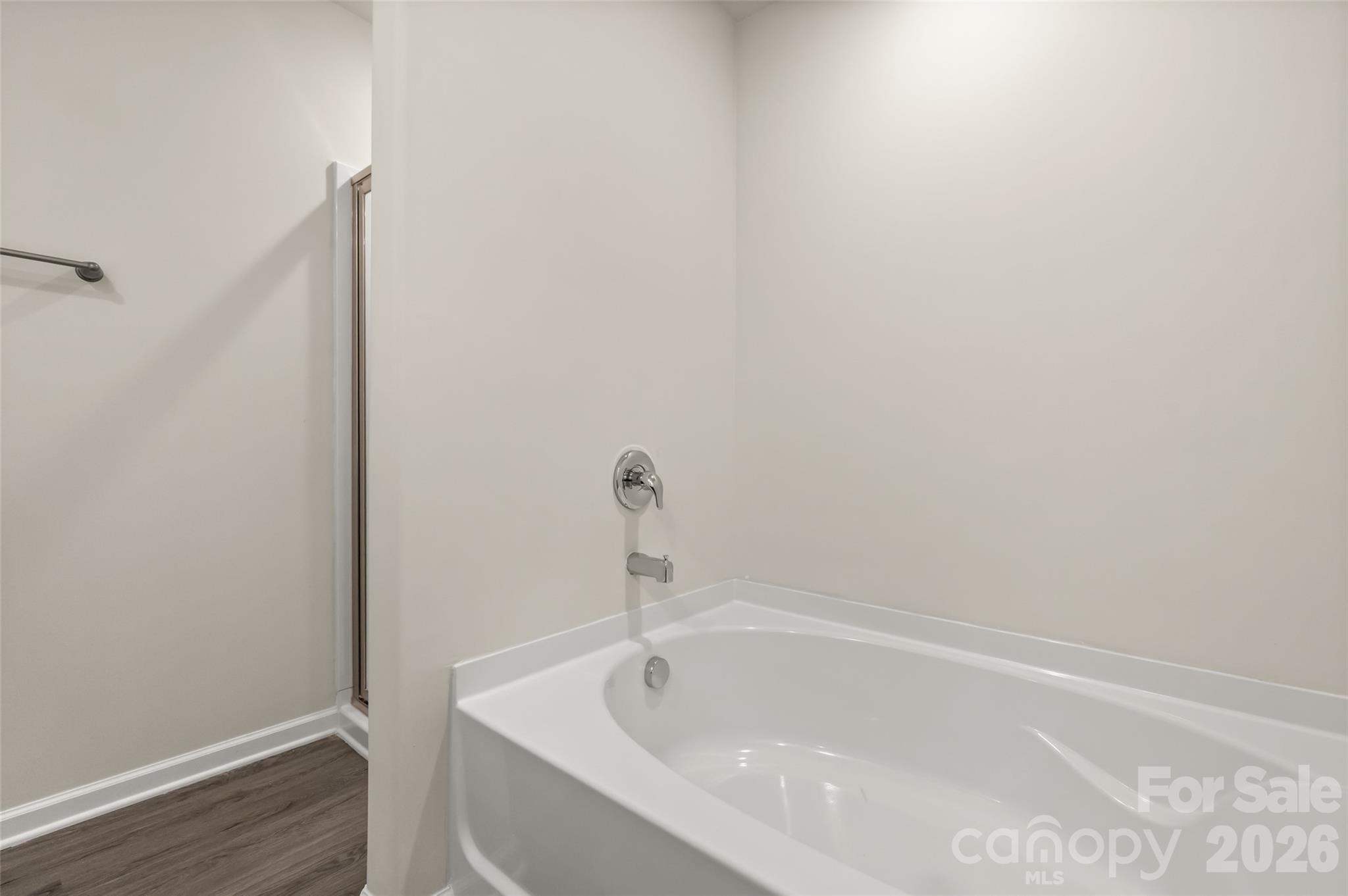 1725 Evans Drive — Lancaster