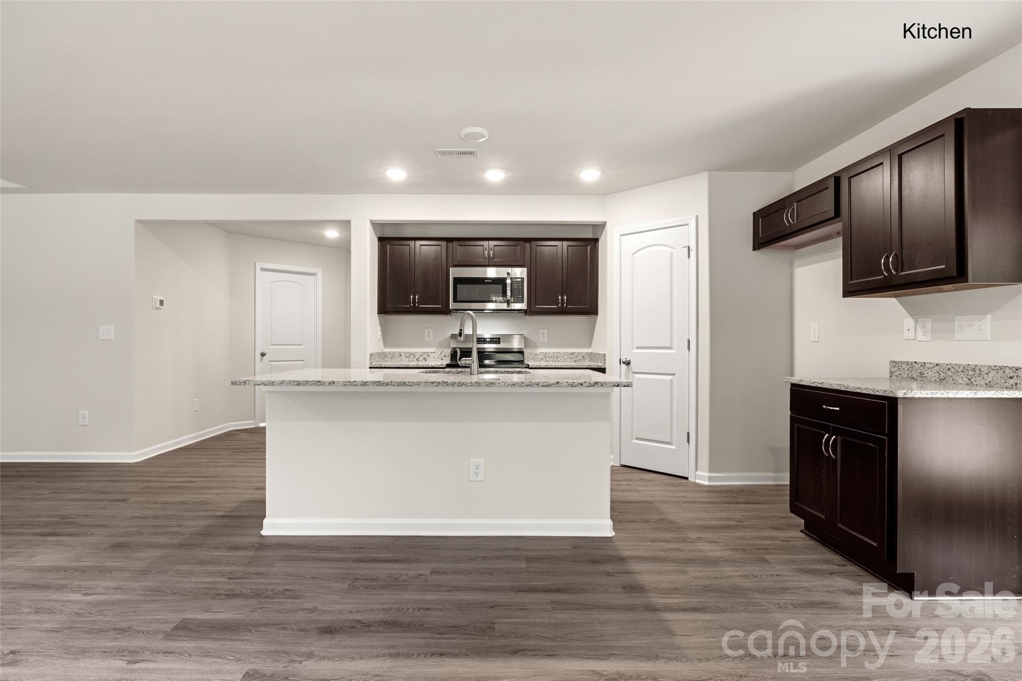 1725 Evans Drive — Lancaster