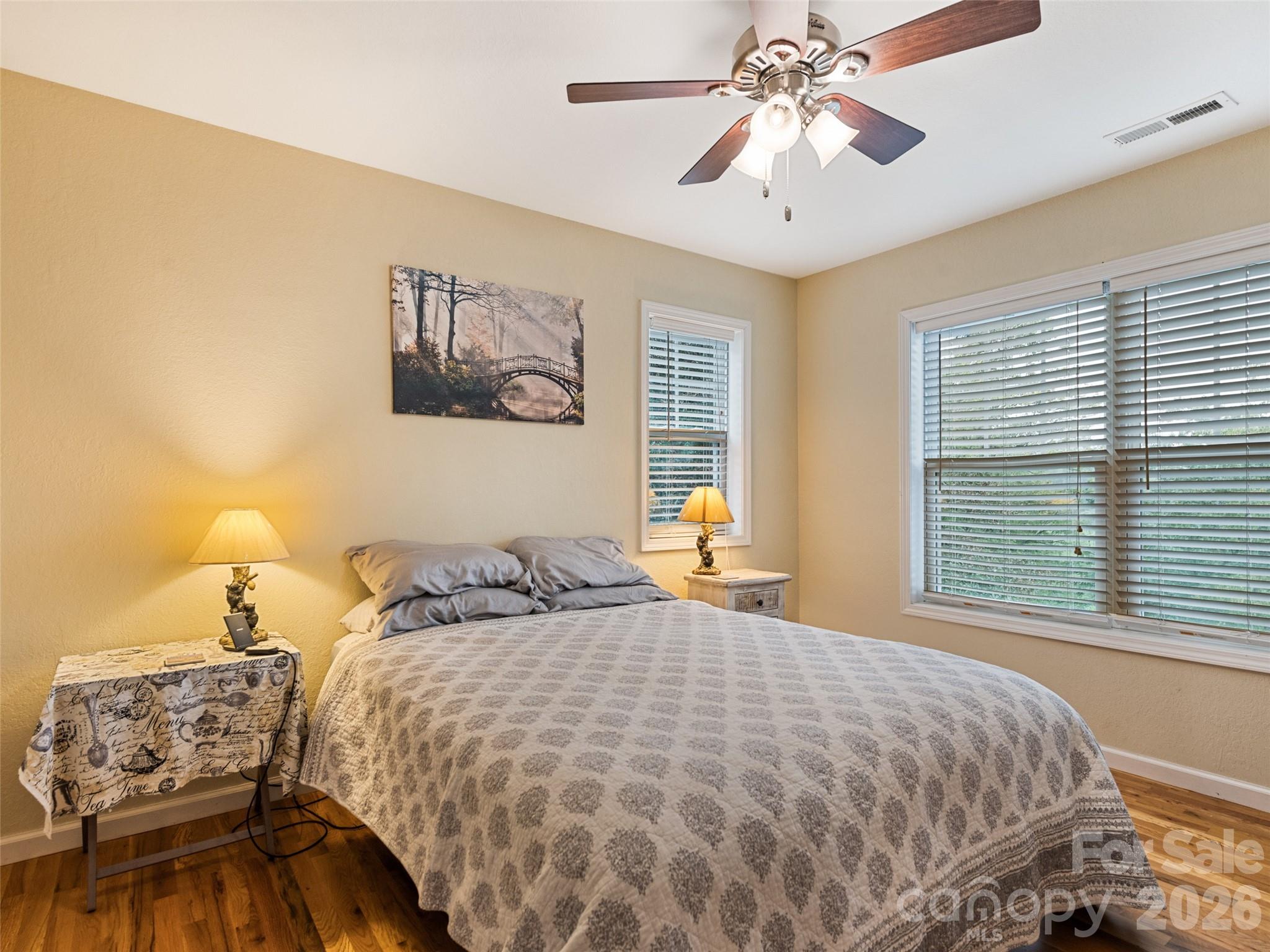 404 Loop Road — Clyde
