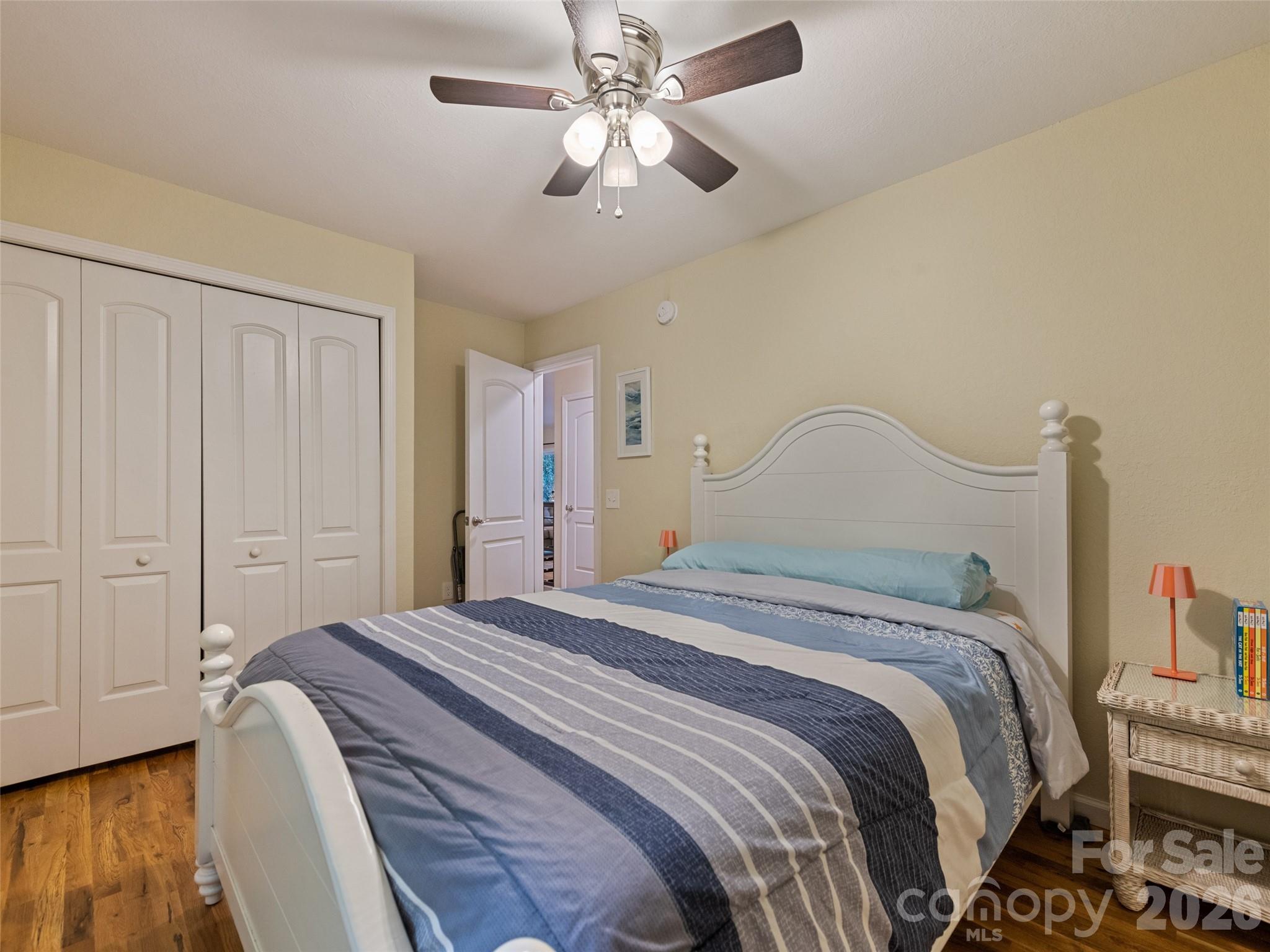 404 Loop Road — Clyde