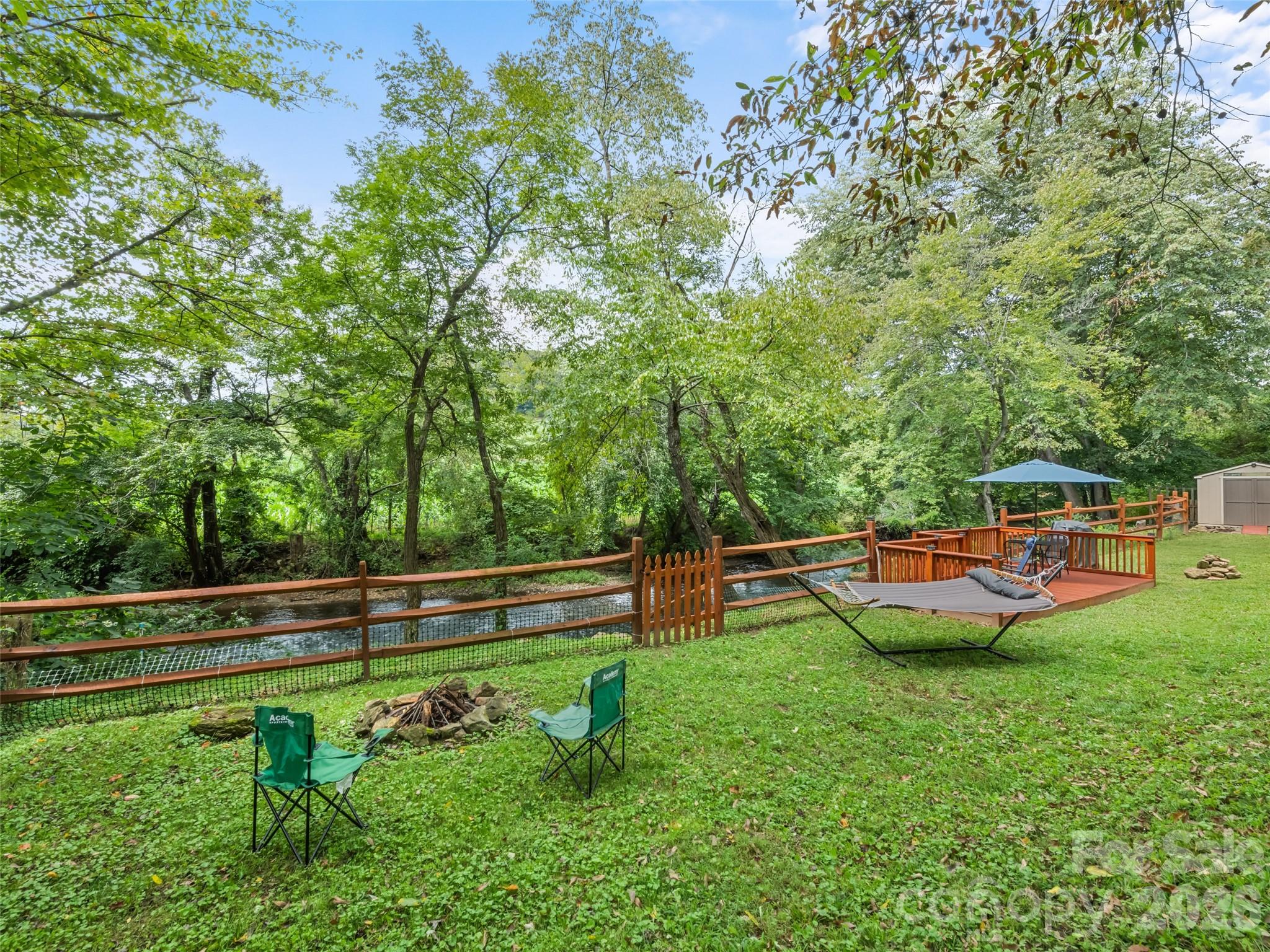404 Loop Road — Clyde