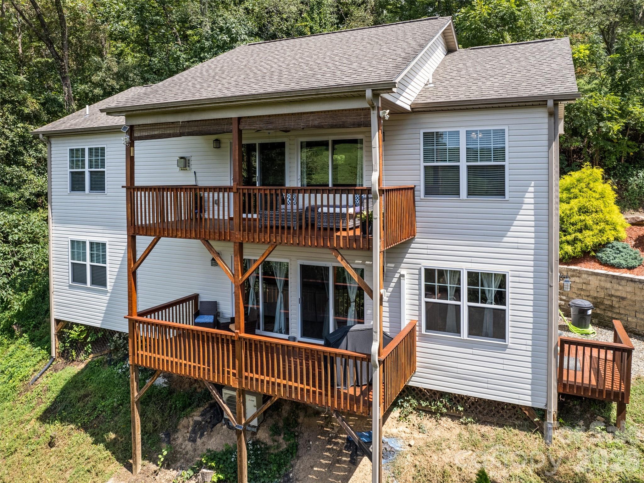 404 Loop Road — Clyde