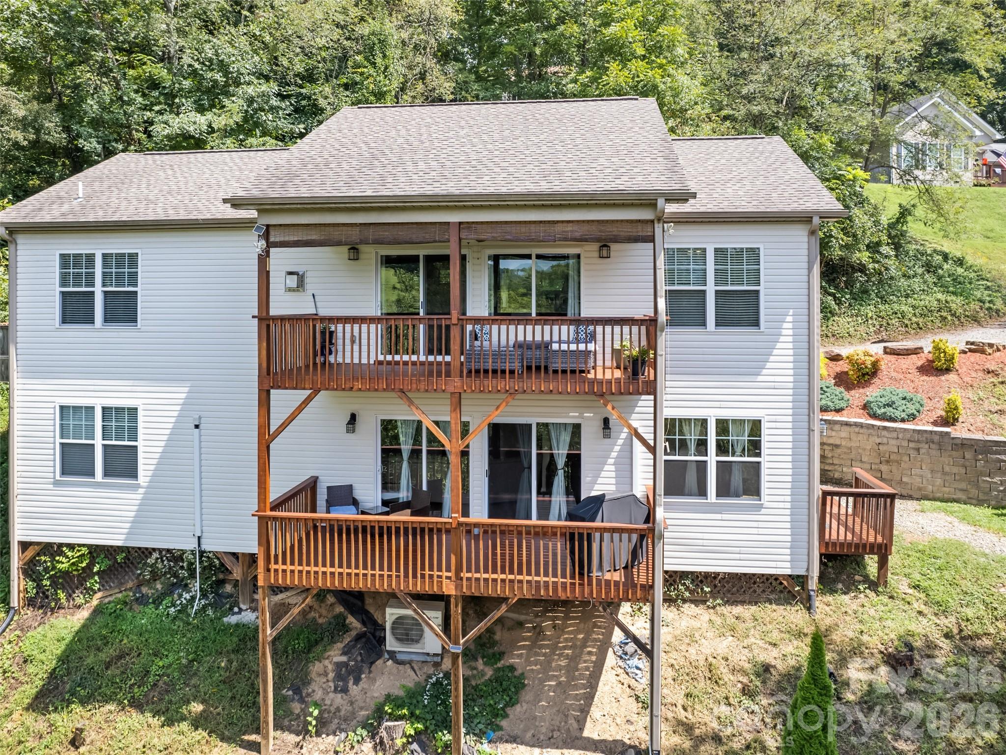 404 Loop Road — Clyde