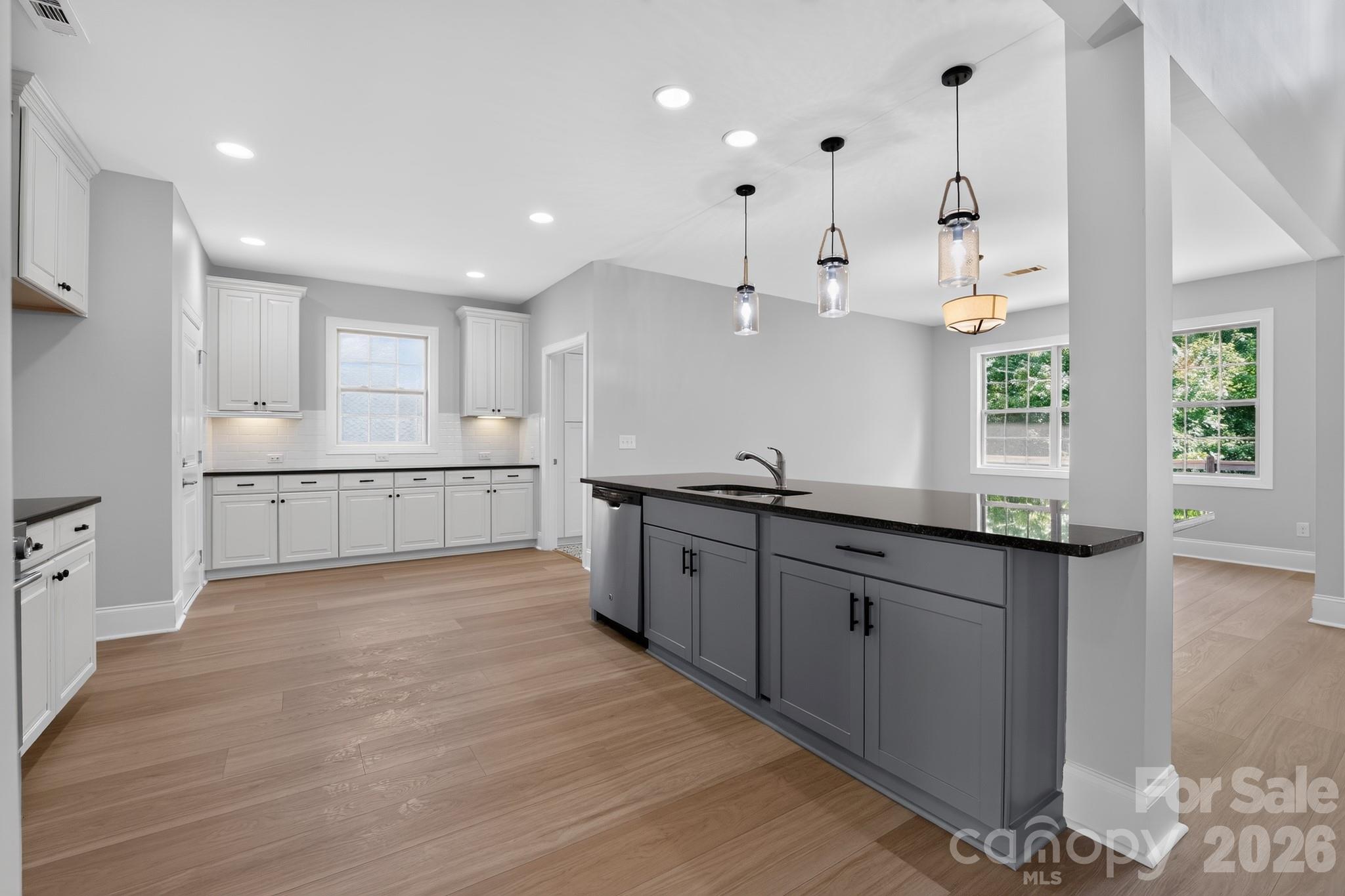 152 Kentmere Lane — Clover