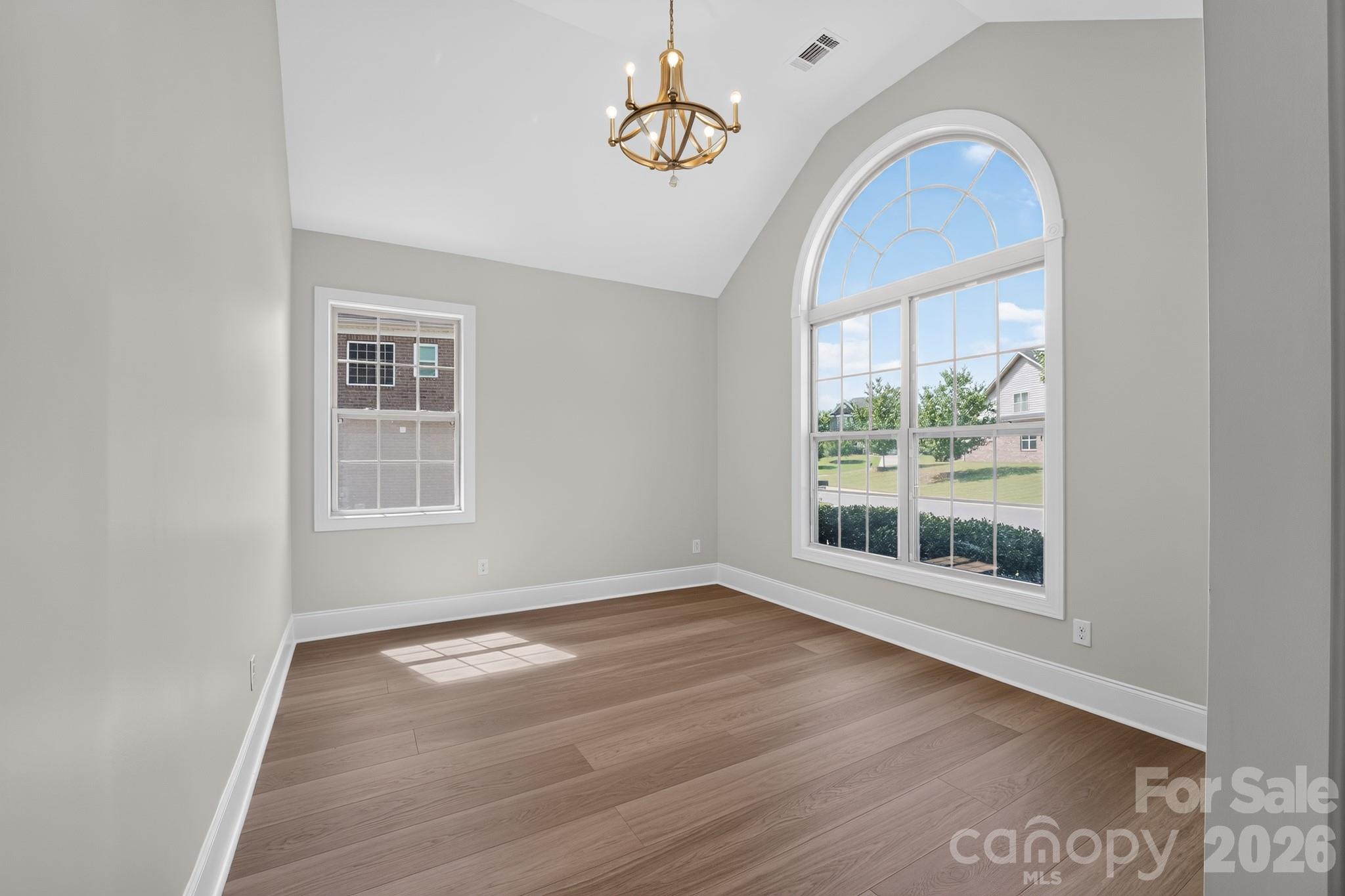 152 Kentmere Lane — Clover