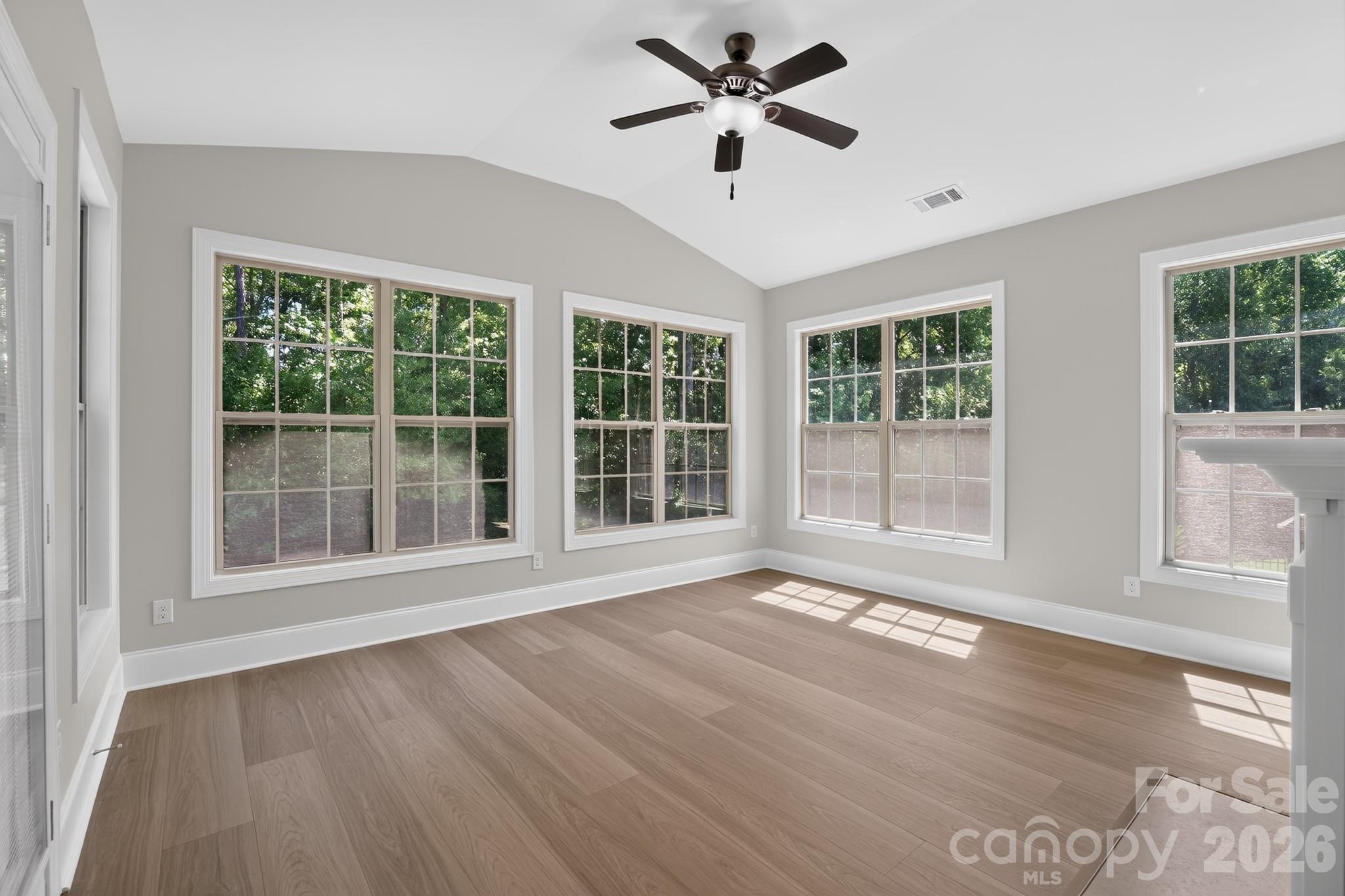 152 Kentmere Lane — Clover