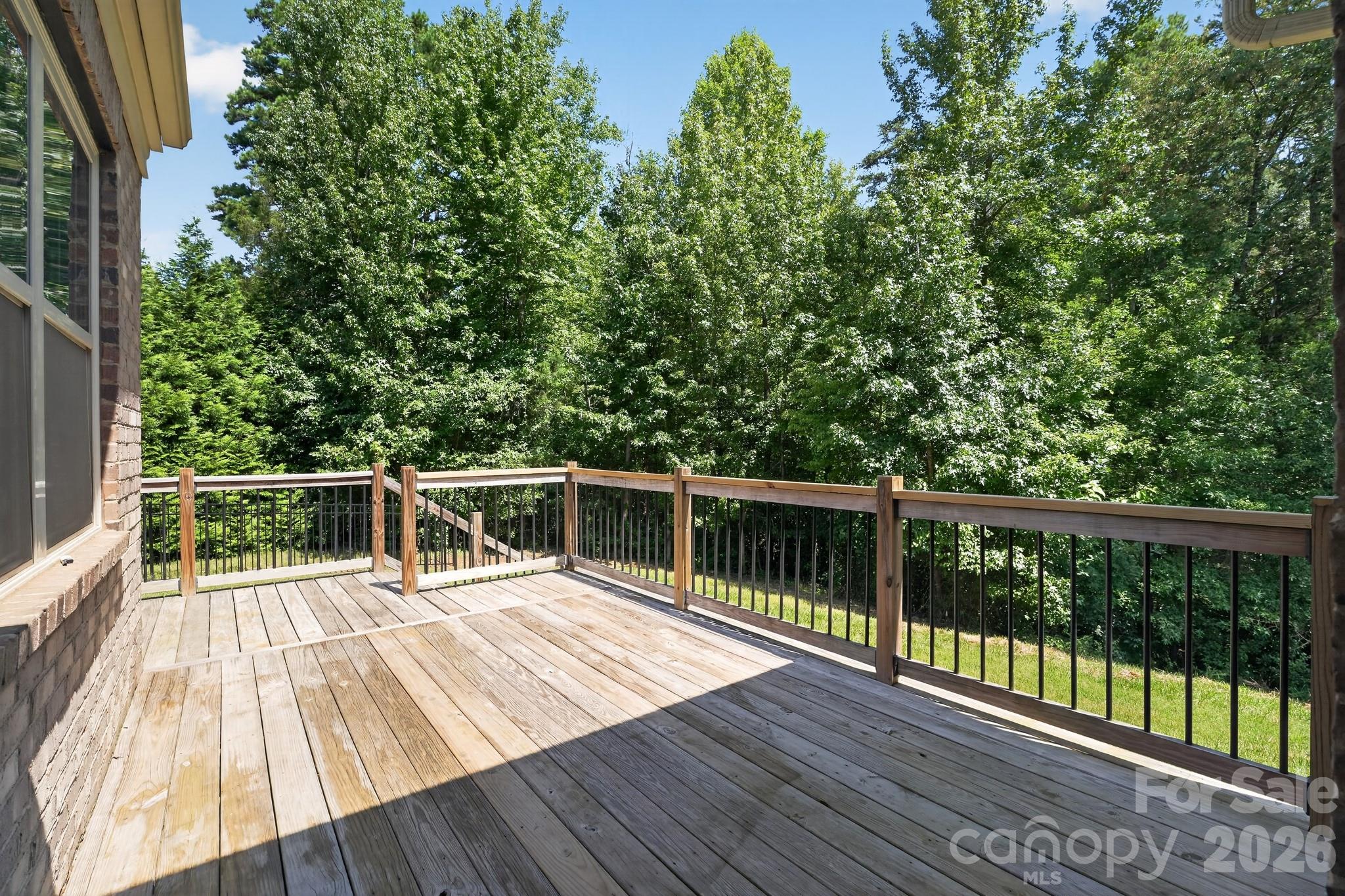 152 Kentmere Lane — Clover