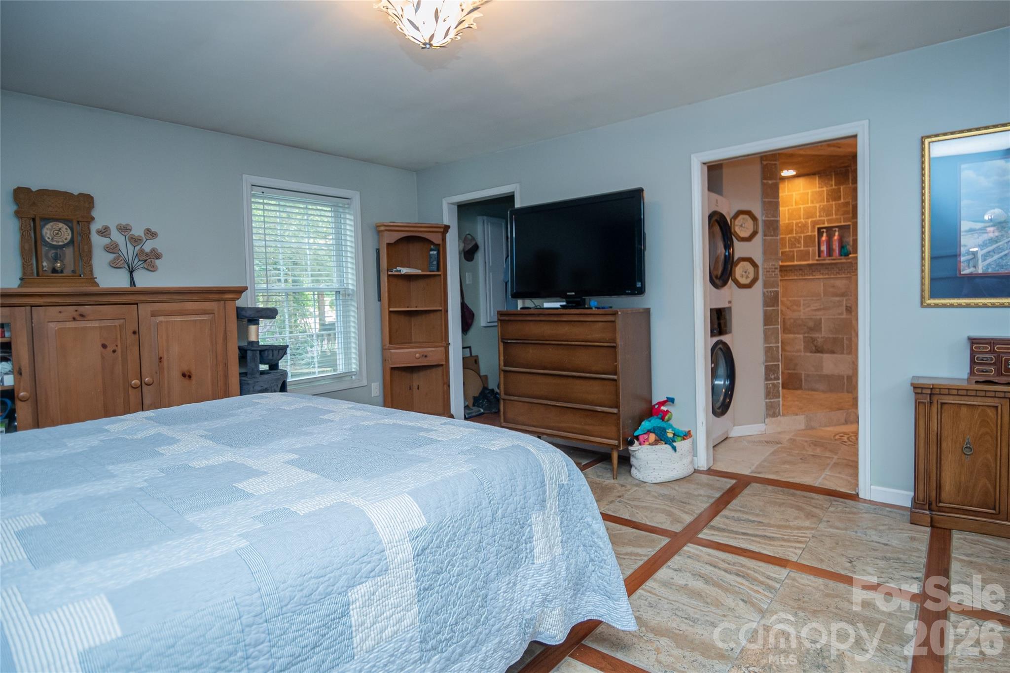100 Woodlea Drive — Morganton