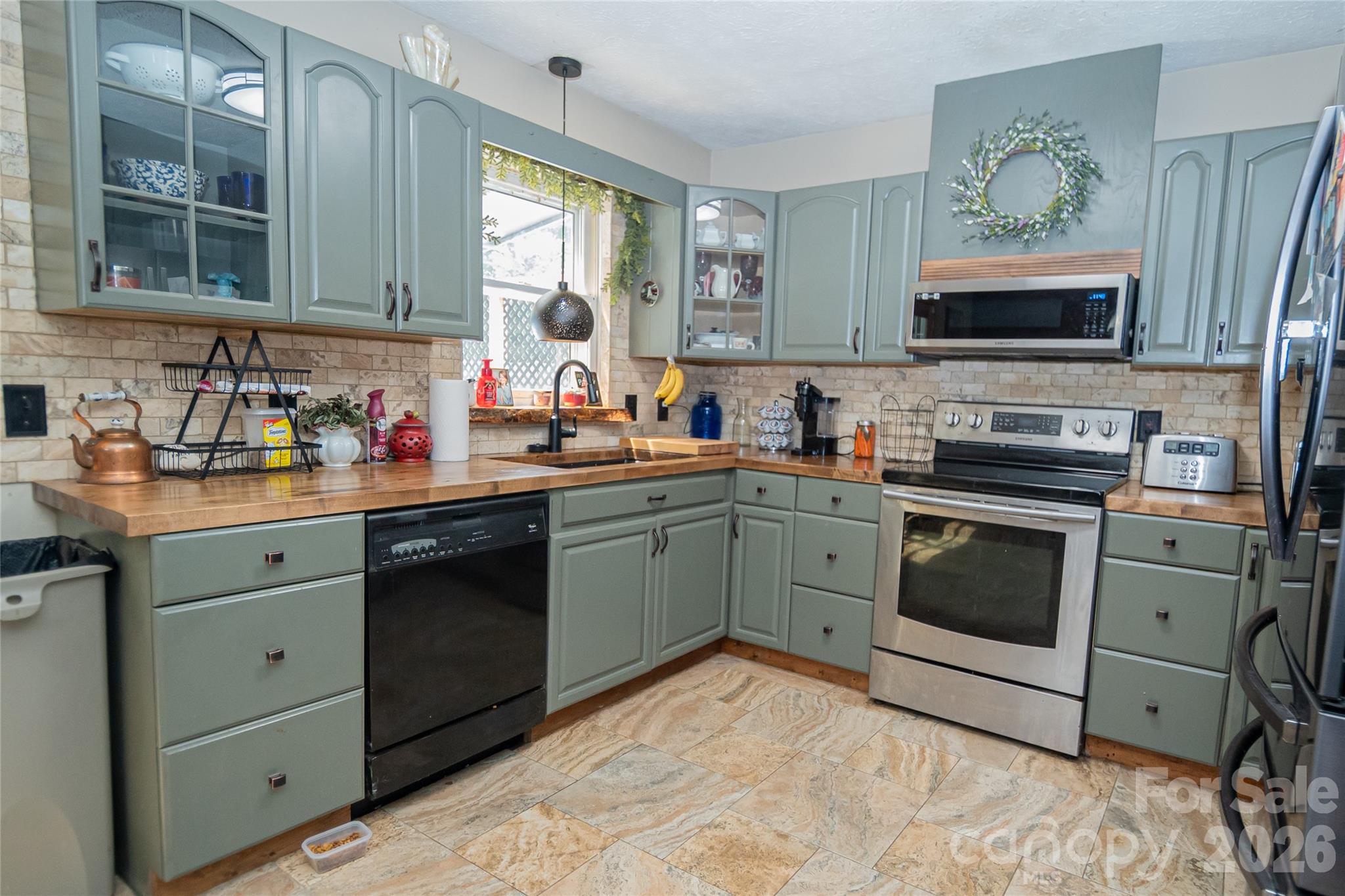 100 Woodlea Drive — Morganton