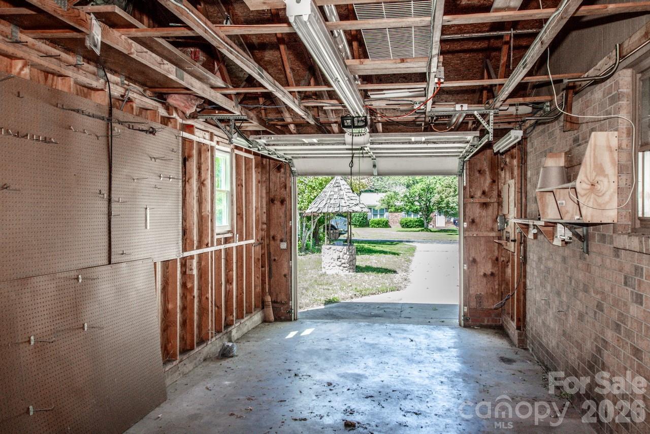 5311 Agner Drive — Salisbury