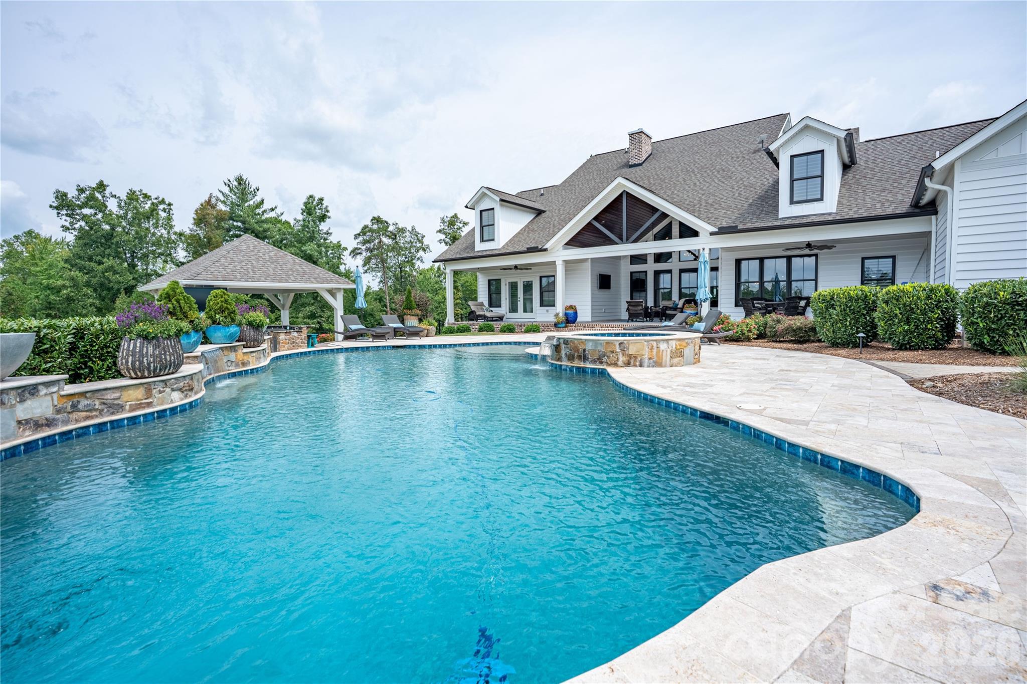 4013 NC Hwy 18 Highway — Vale