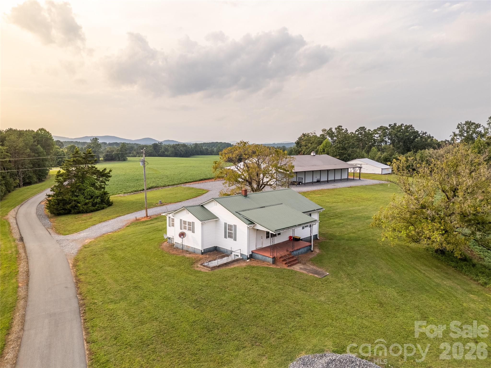 4013 NC Hwy 18 Highway — Vale