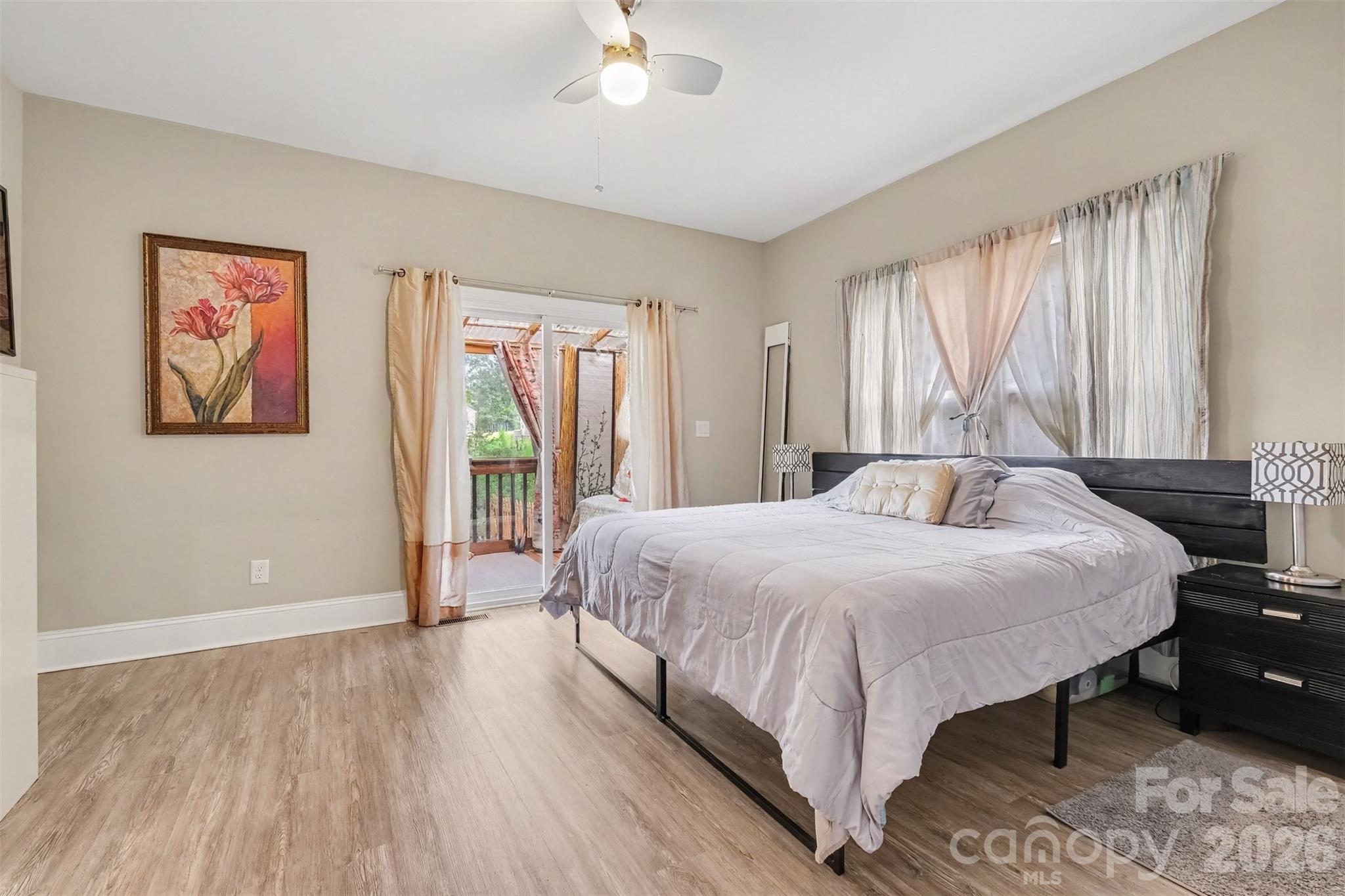 1042 Rosewood Drive — Dallas