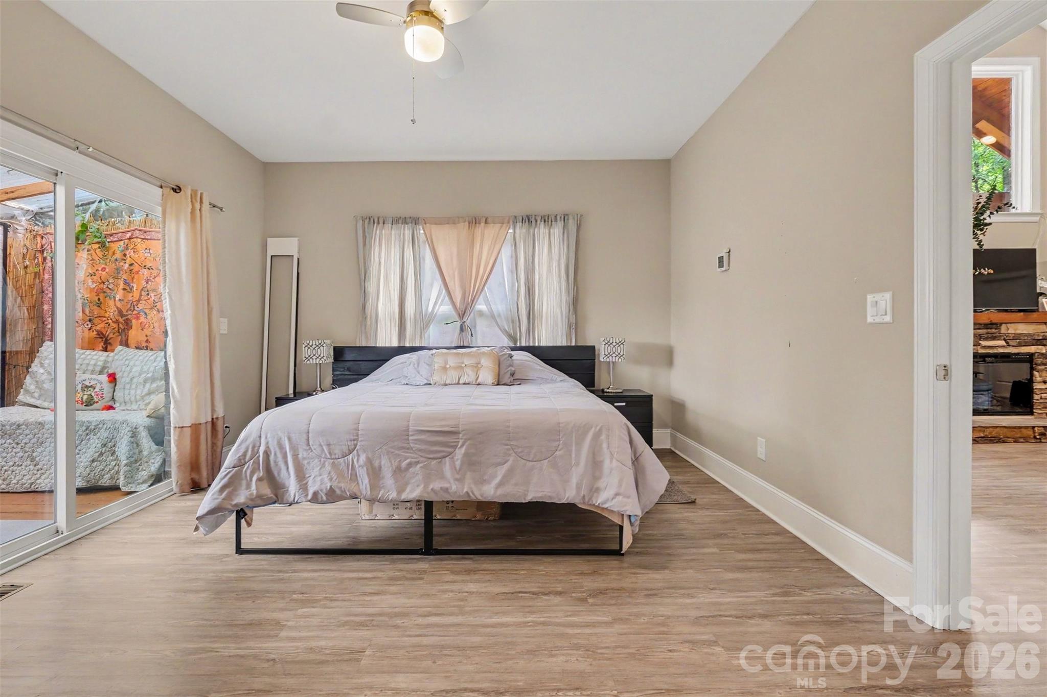 1042 Rosewood Drive — Dallas