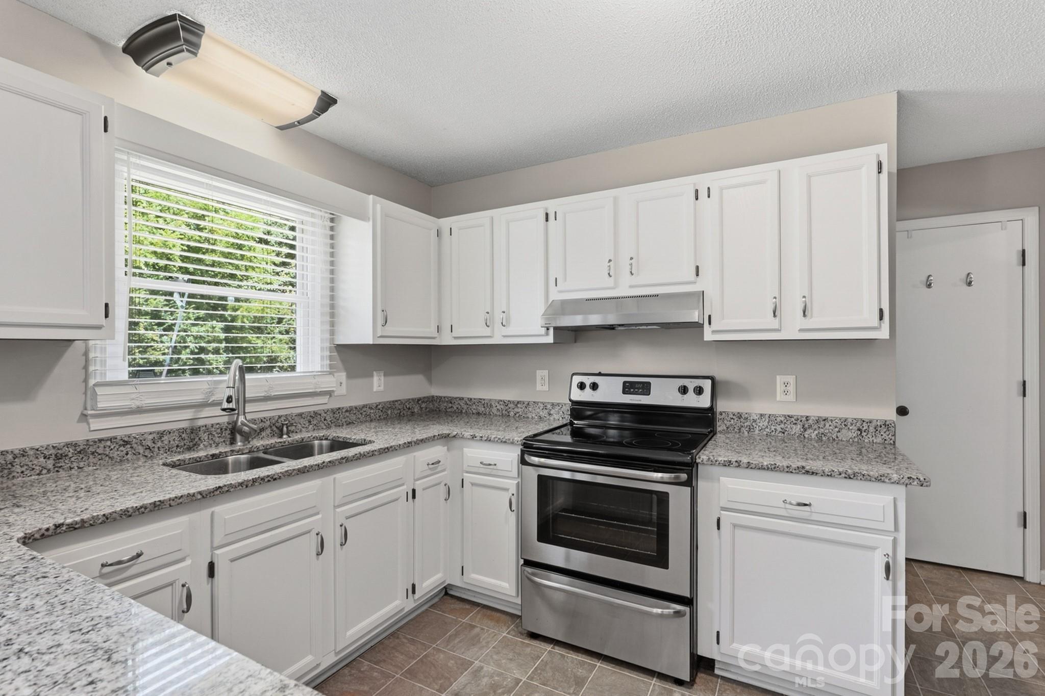 3028 Dylan Place NW — Concord