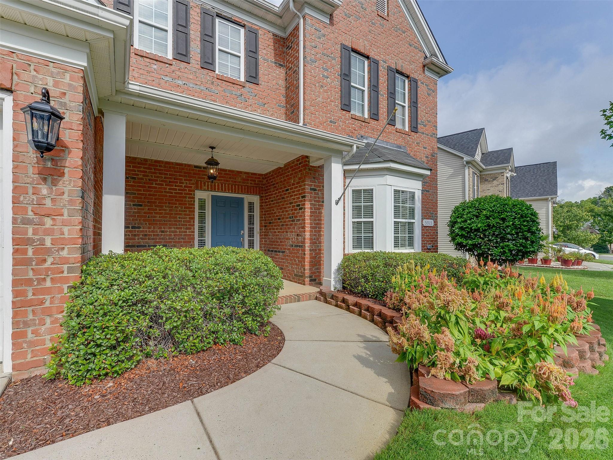 5915 Trailwater Road — Charlotte