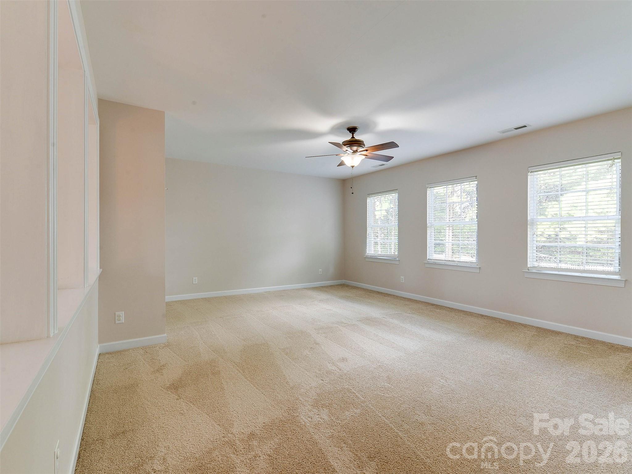 5915 Trailwater Road — Charlotte