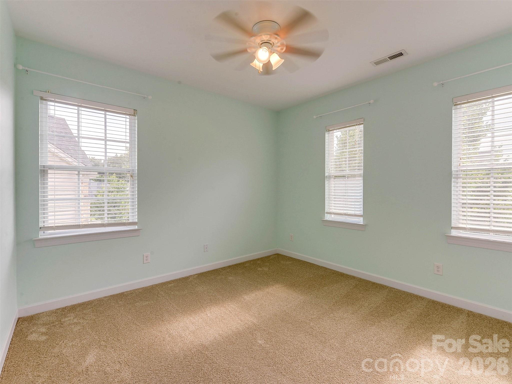5915 Trailwater Road — Charlotte