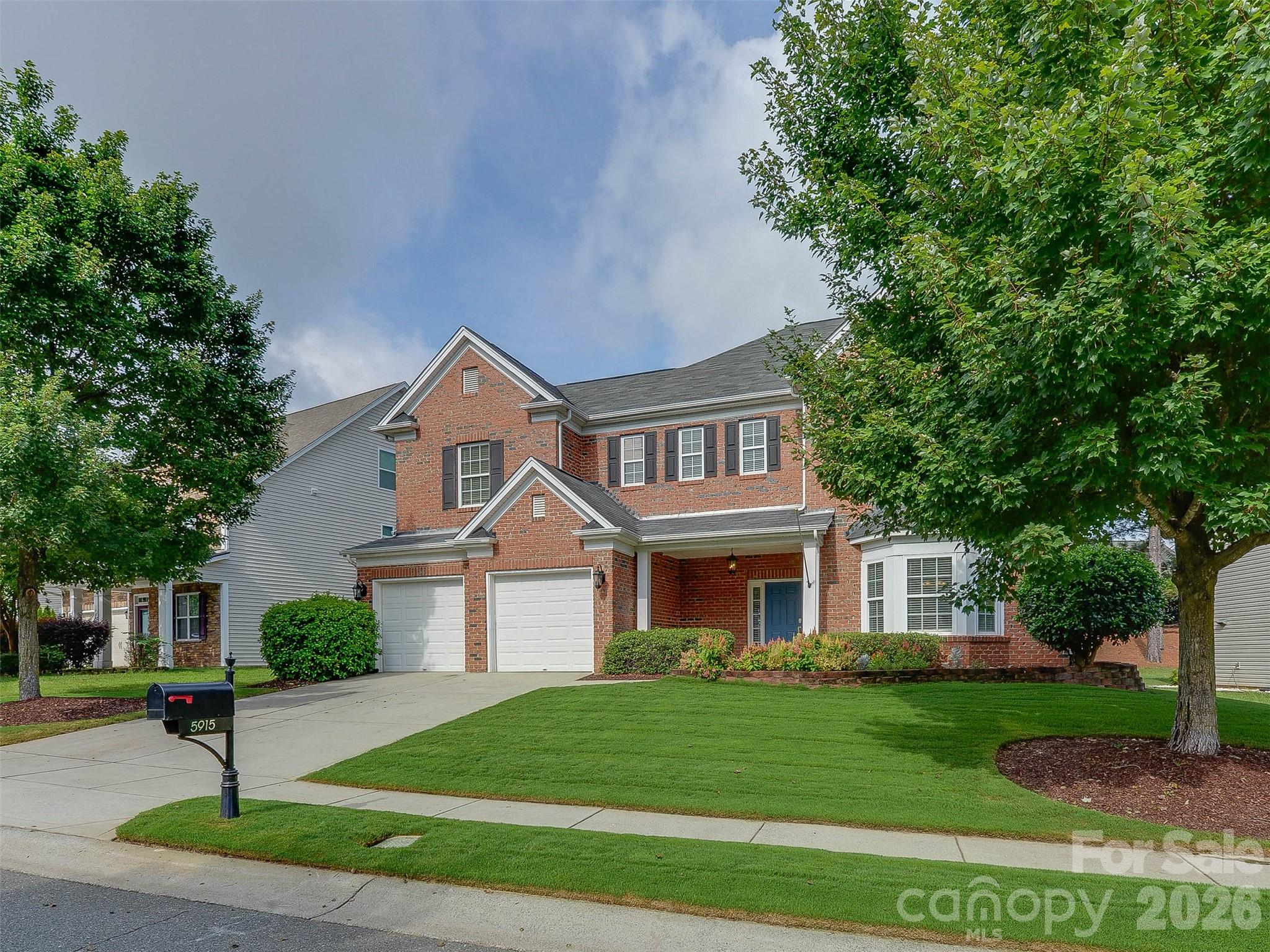 5915 Trailwater Road — Charlotte
