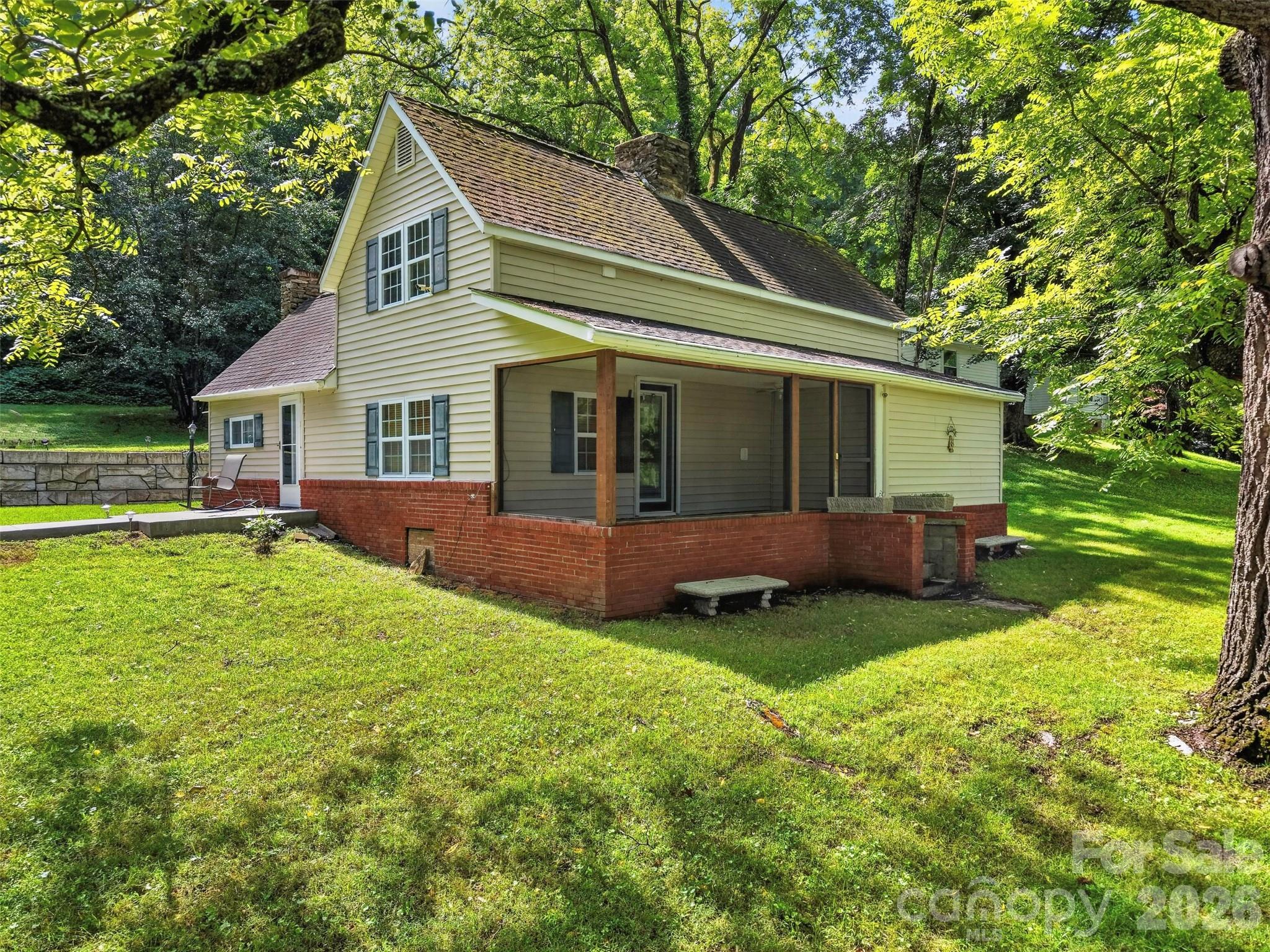 168 Huntley Road — Fletcher