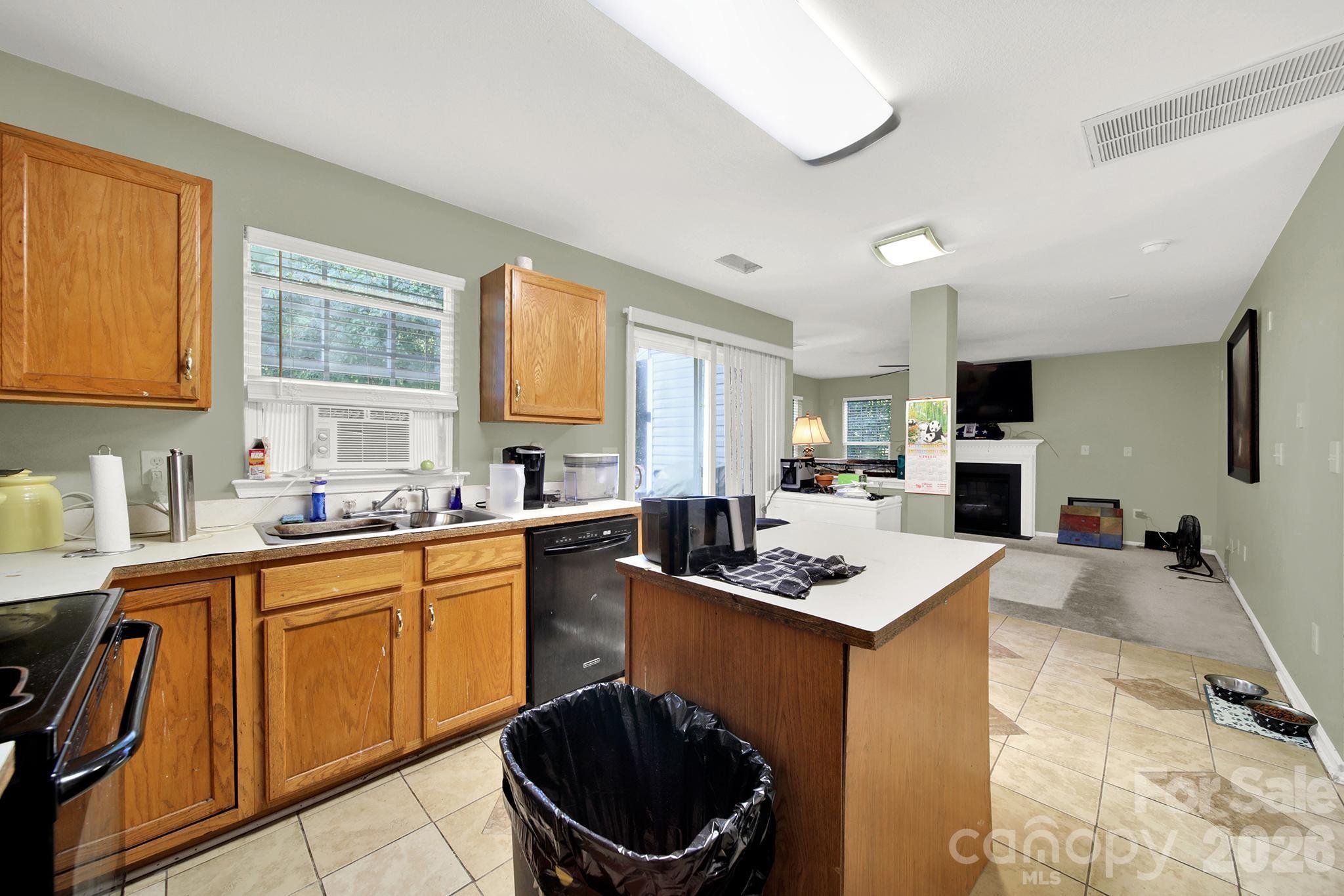 1414 Harland Street — Charlotte