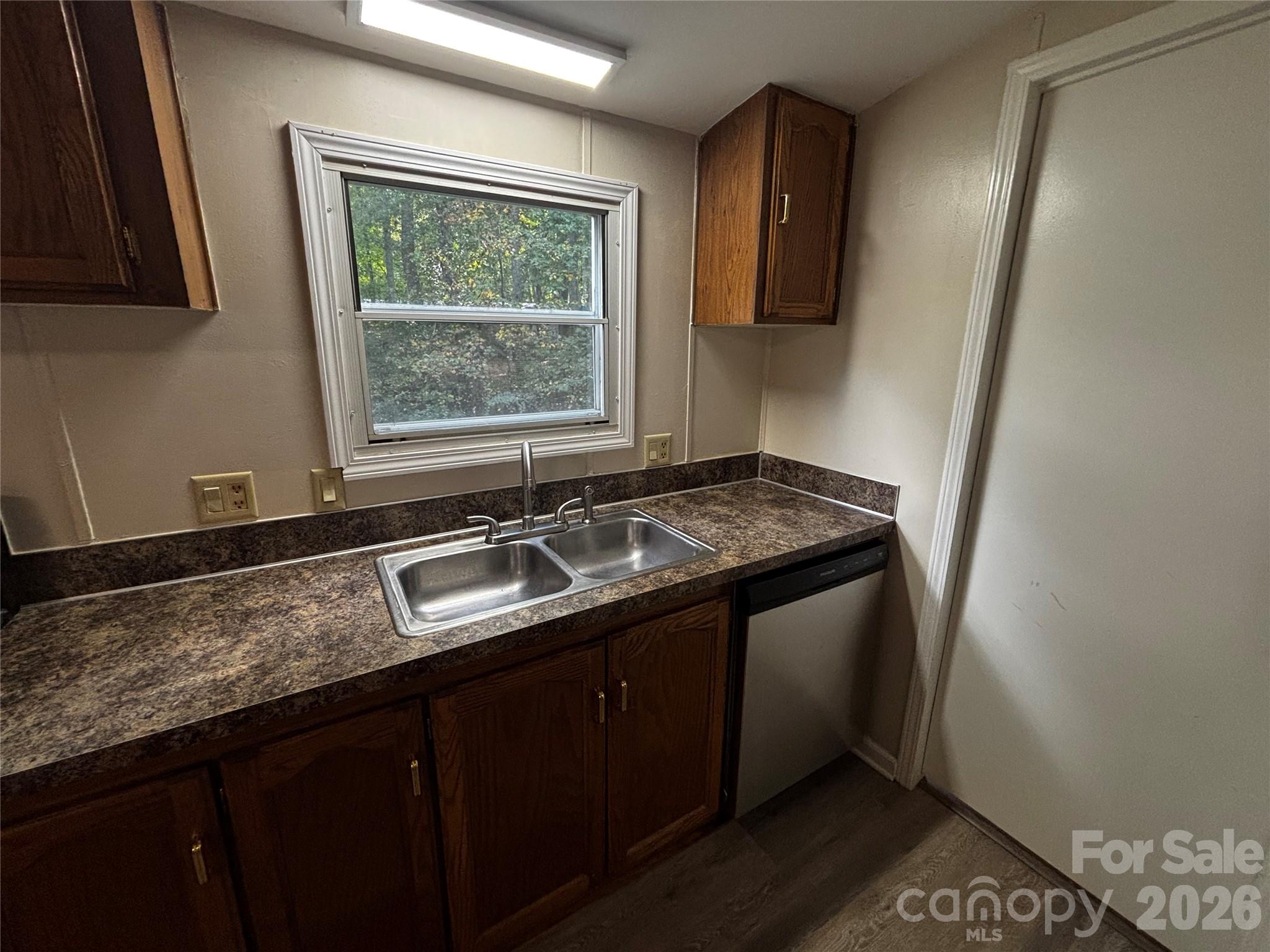 233 Starlight Drive — Lincolnton