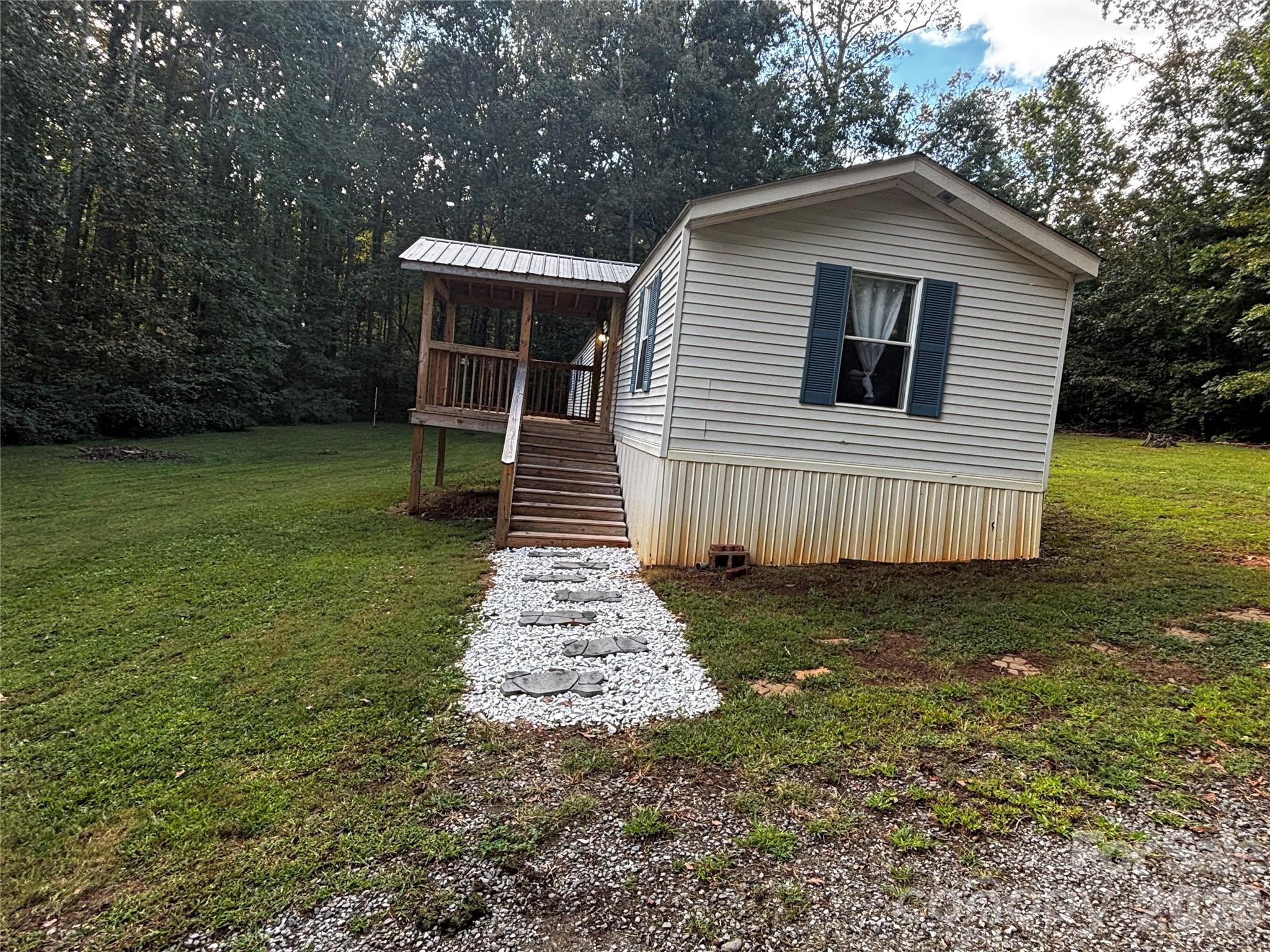 233 Starlight Drive — Lincolnton