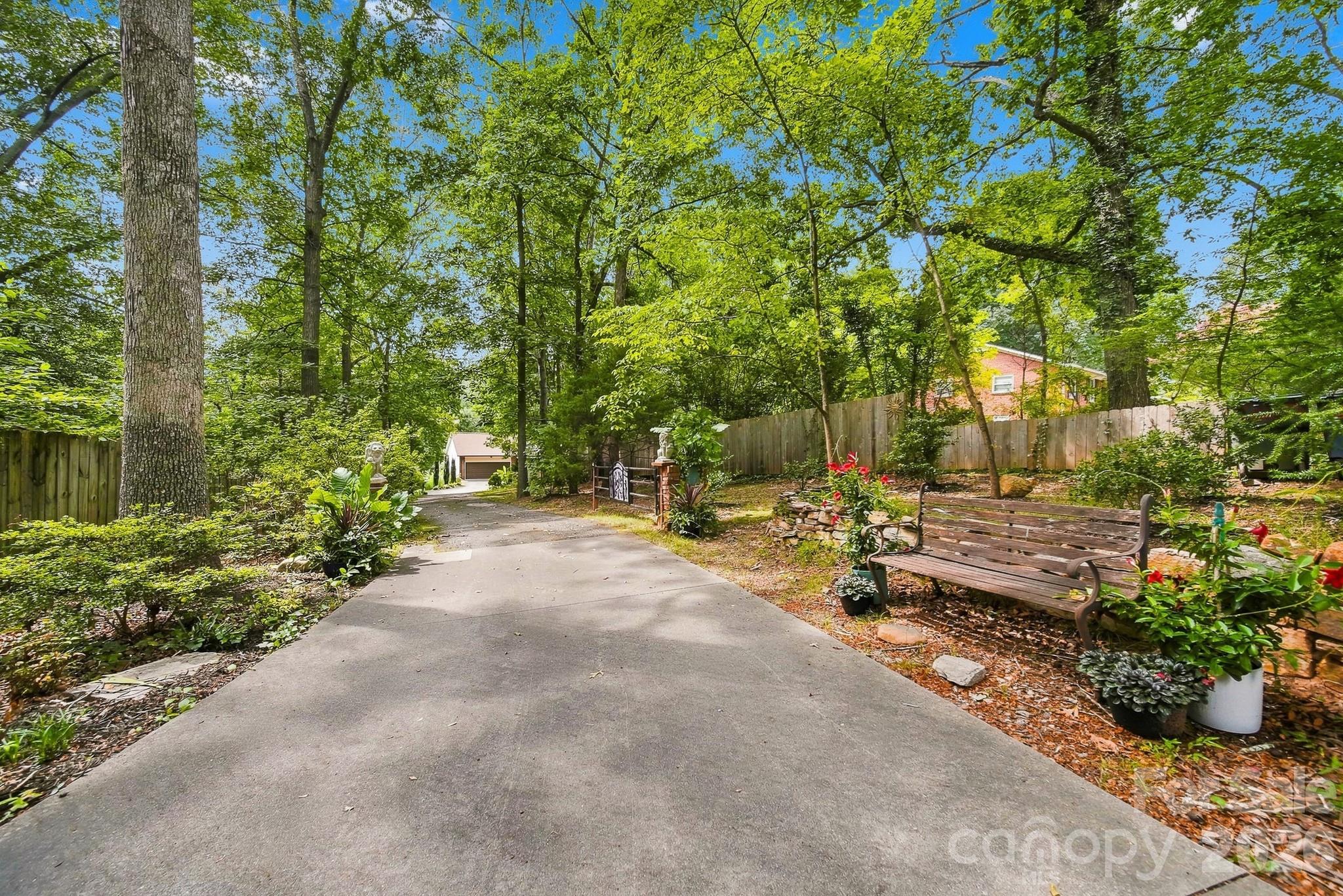 220 5th Street NE — Conover