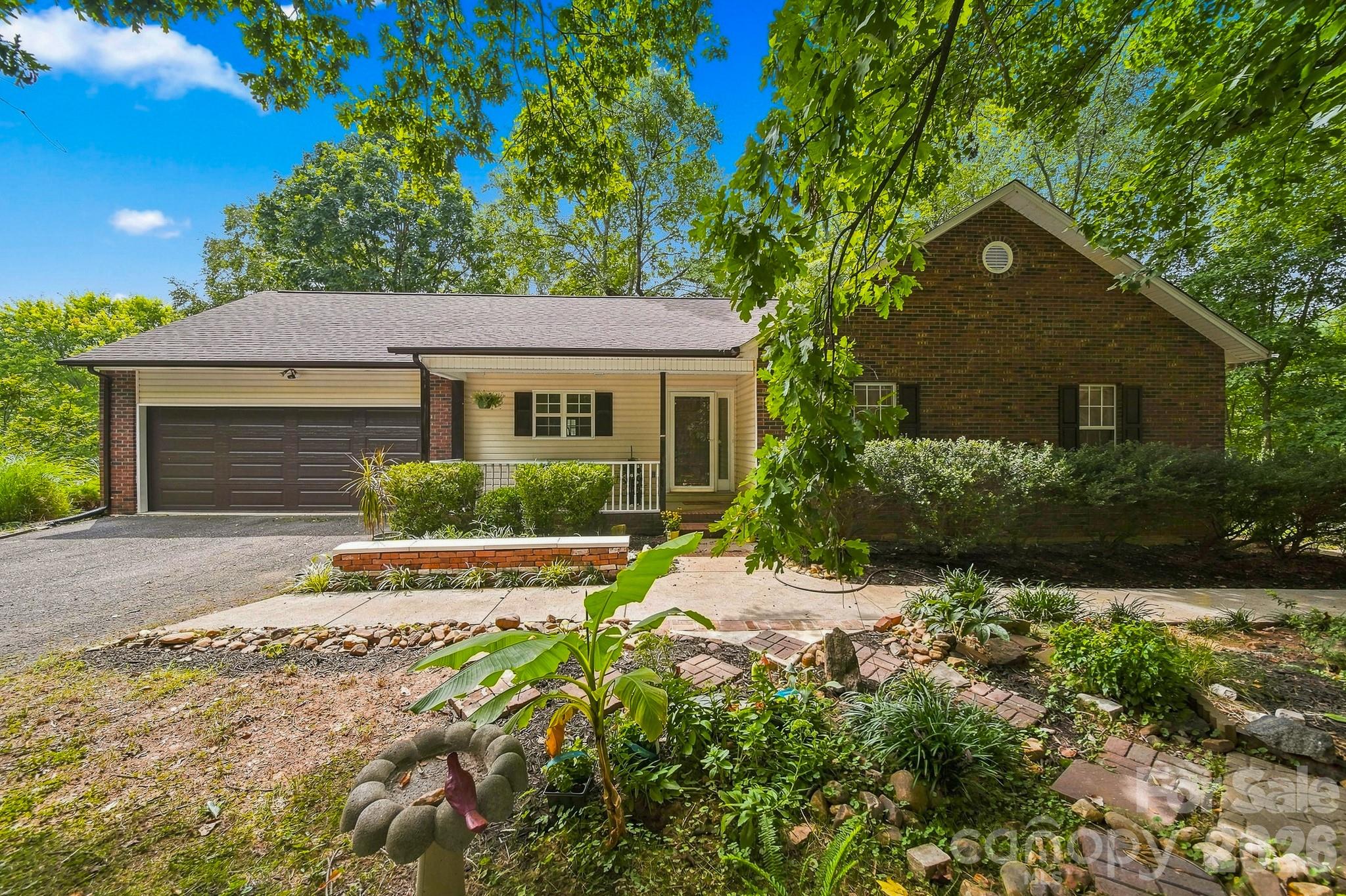 220 5th Street NE — Conover