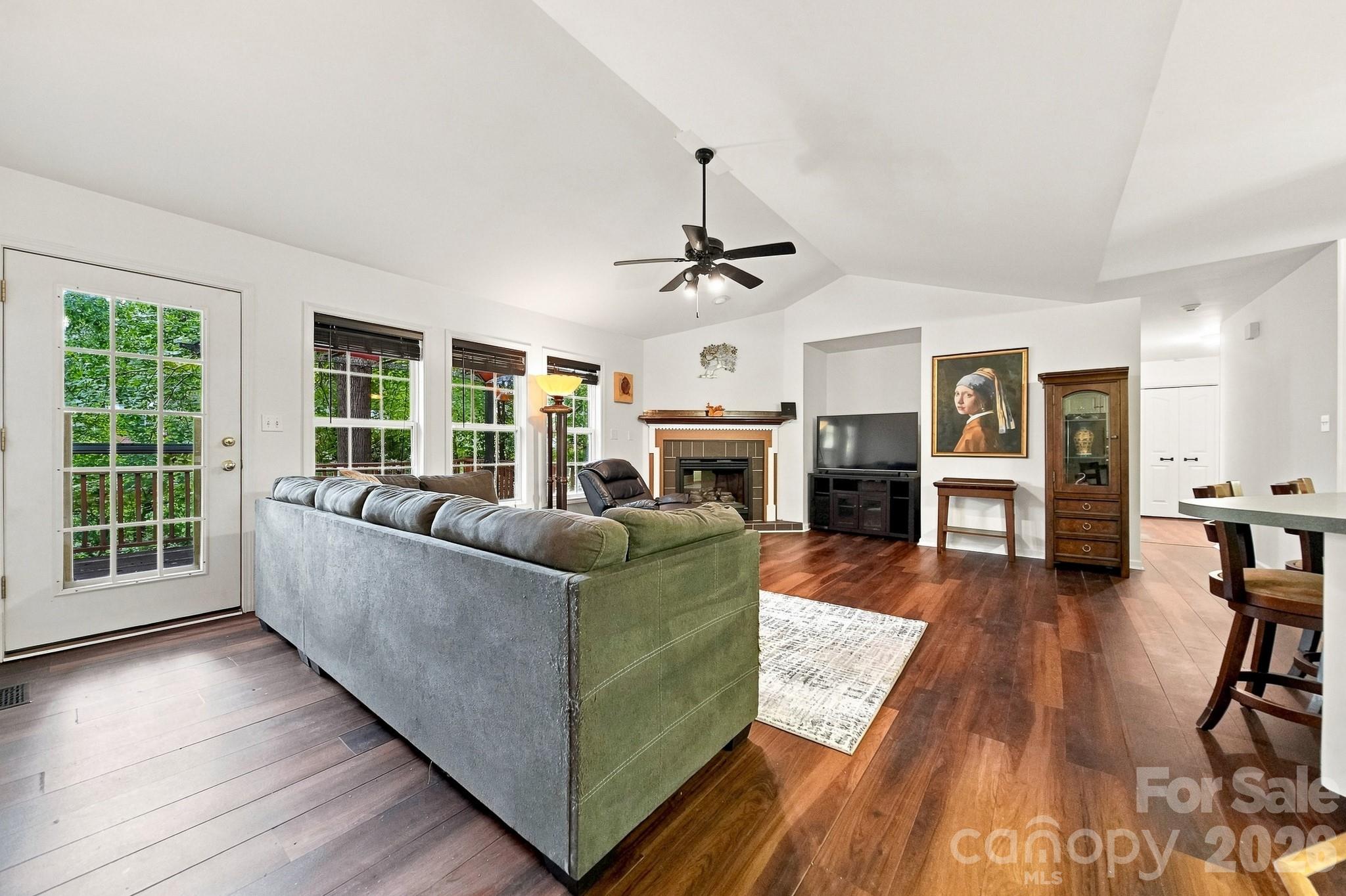 220 5th Street NE — Conover