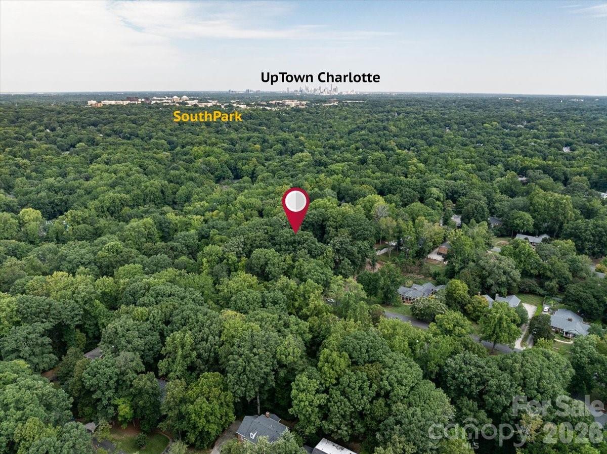 4223 Denbigh Drive — Charlotte