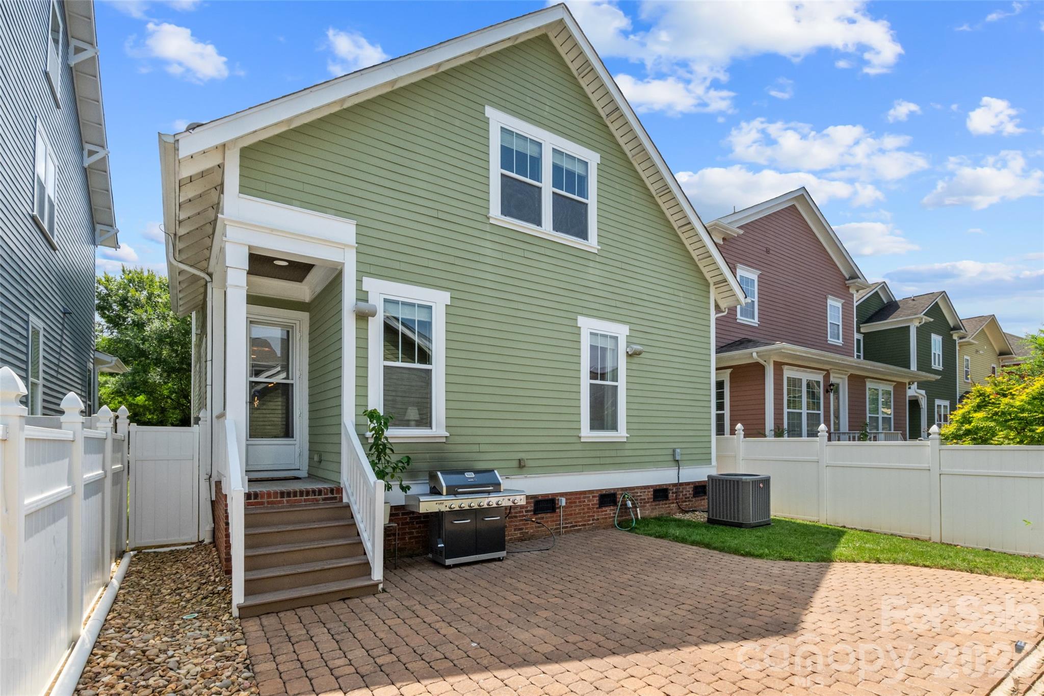 9236 Creekside Park Road — Charlotte