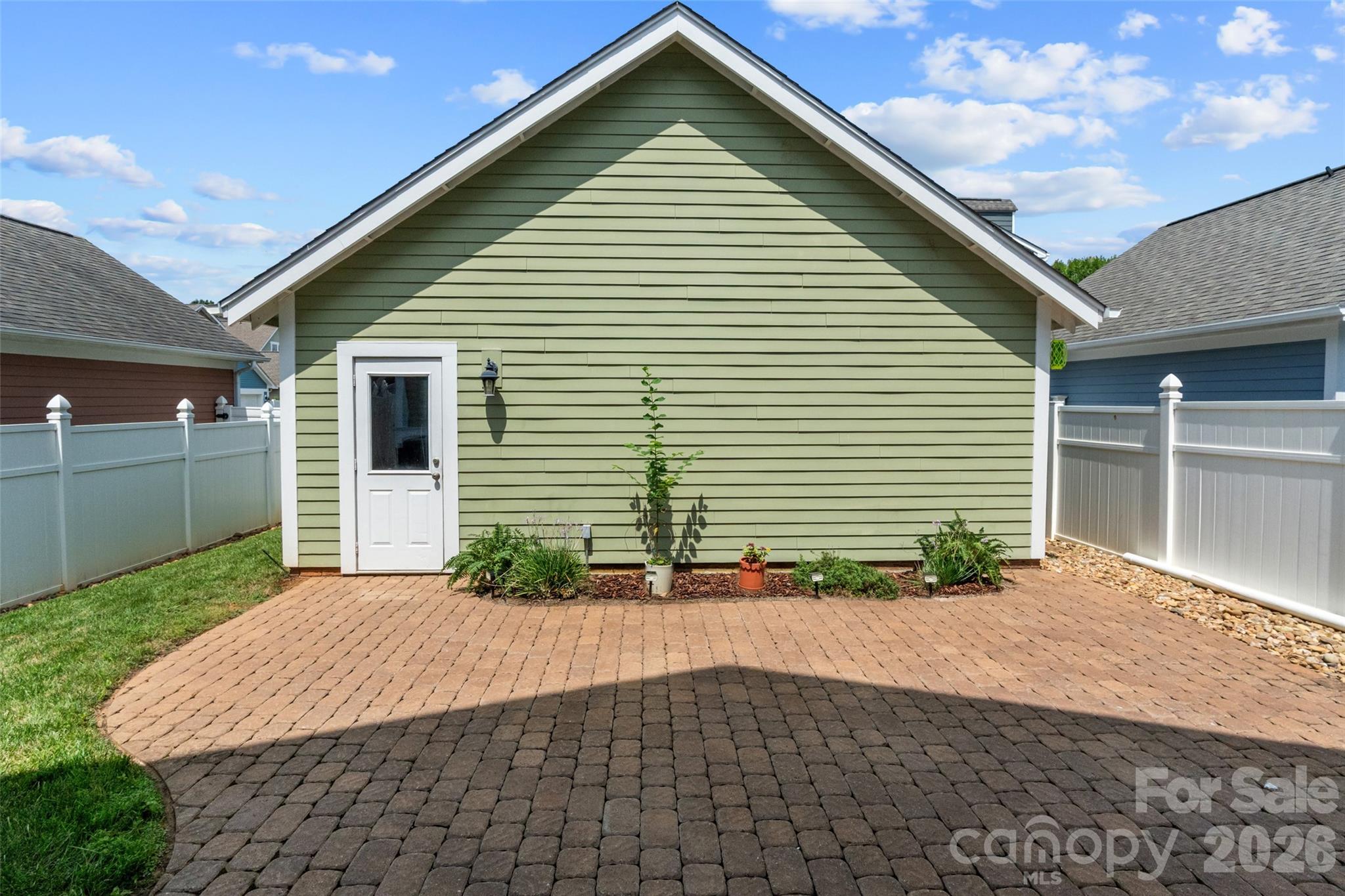 9236 Creekside Park Road — Charlotte