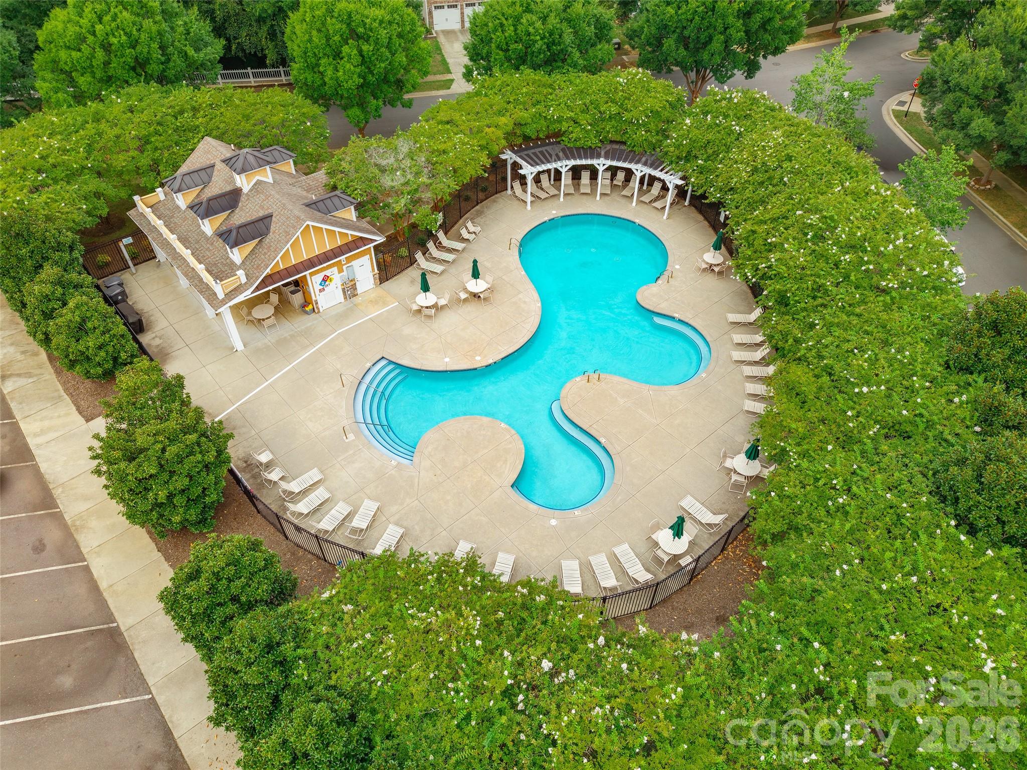 9236 Creekside Park Road — Charlotte