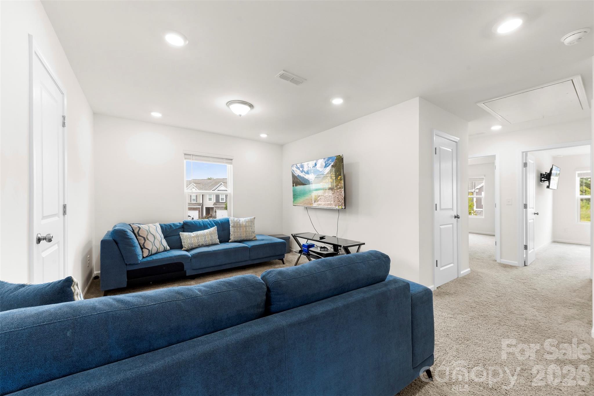 5250 Maynard Hill Drive — Monroe