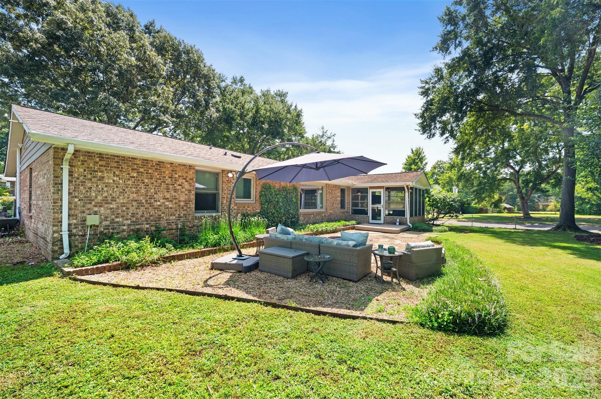 5934 Tillery Drive — Charlotte