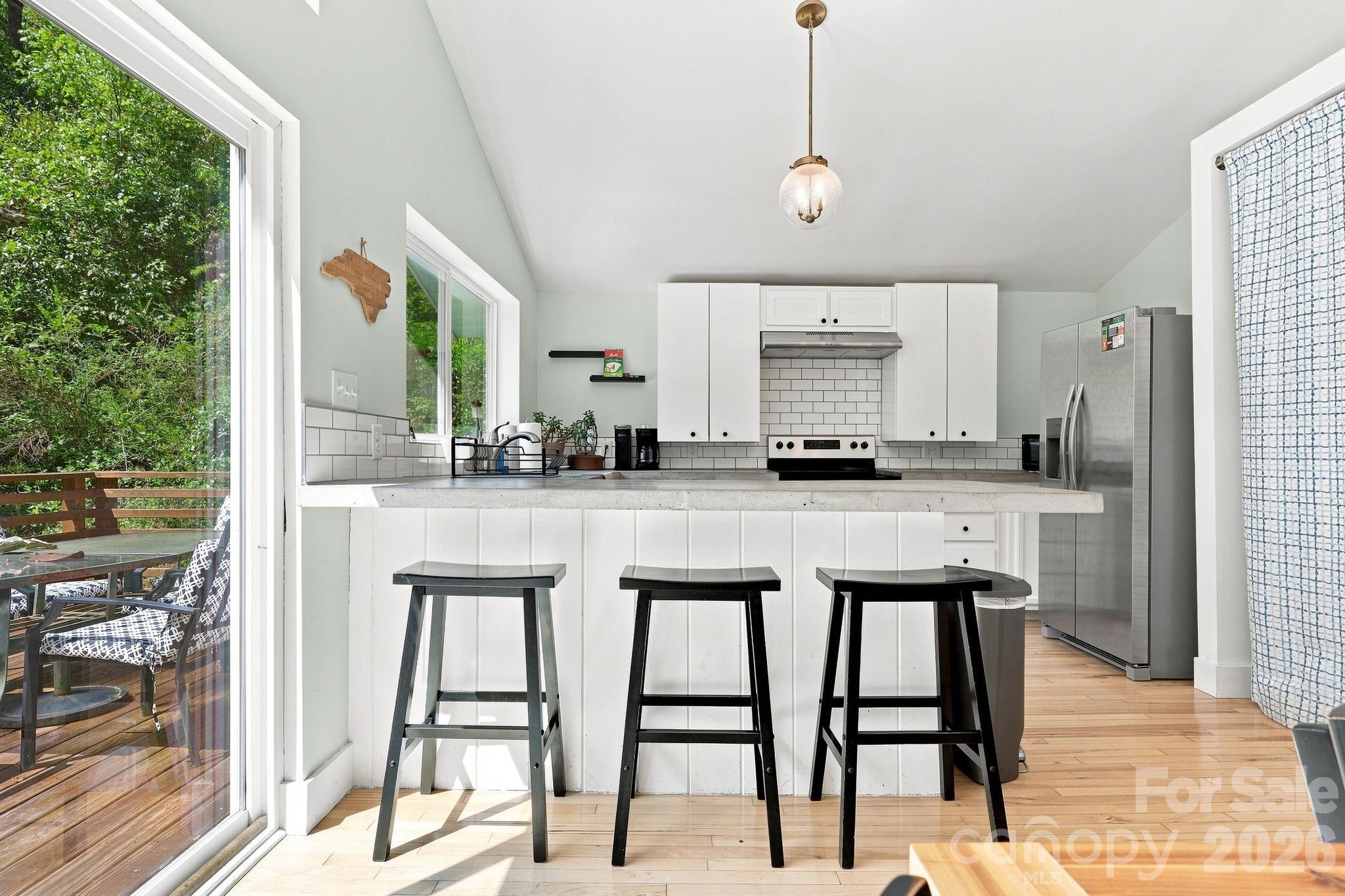 301 Hardwick Branch Road — Marshall
