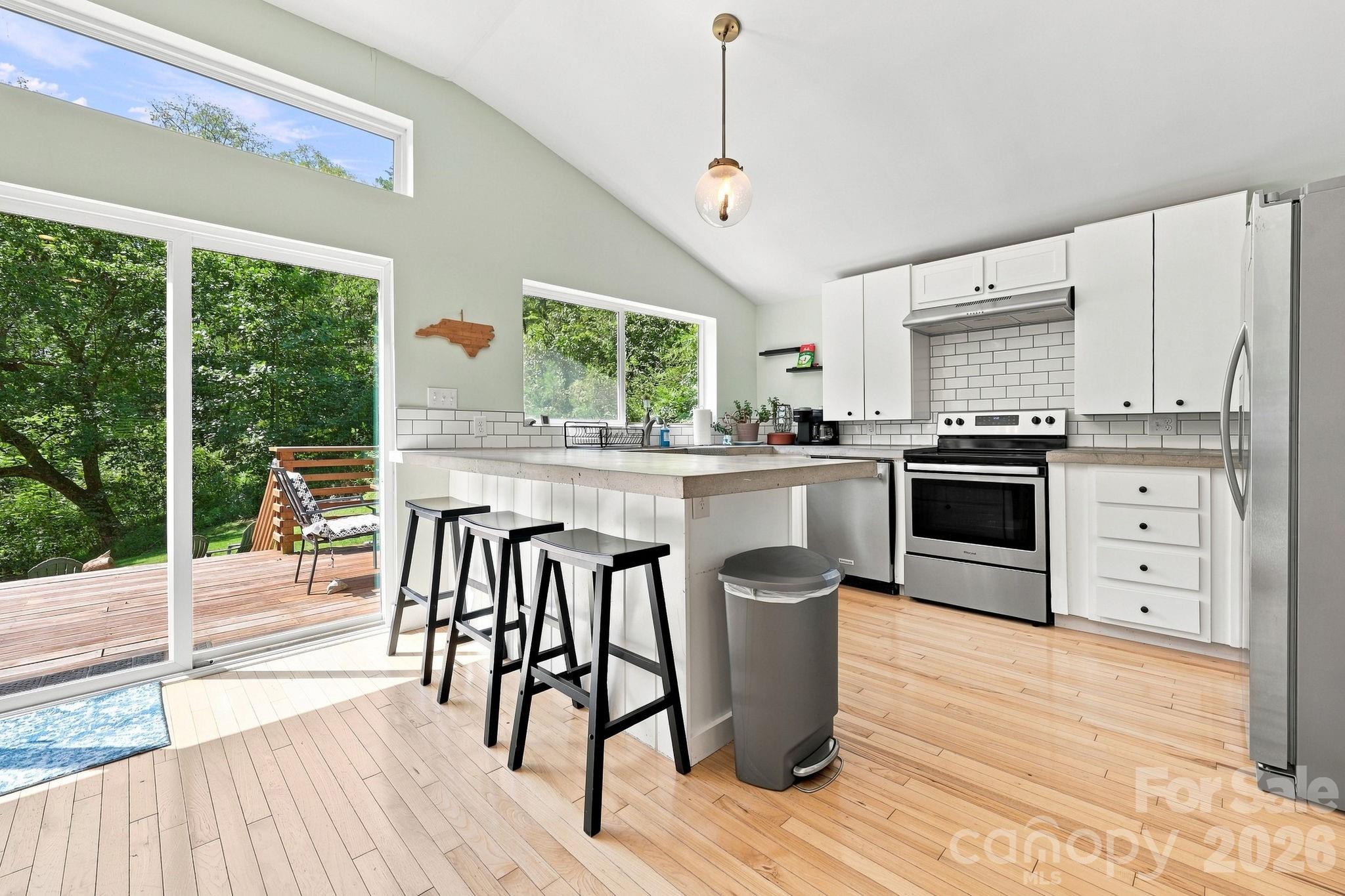 301 Hardwick Branch Road — Marshall