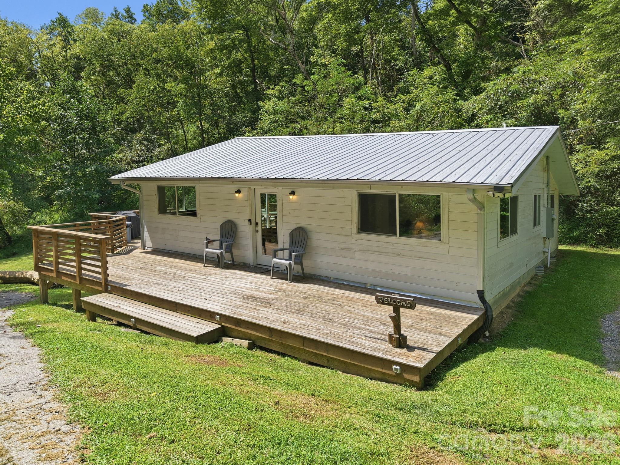 301 Hardwick Branch Road — Marshall